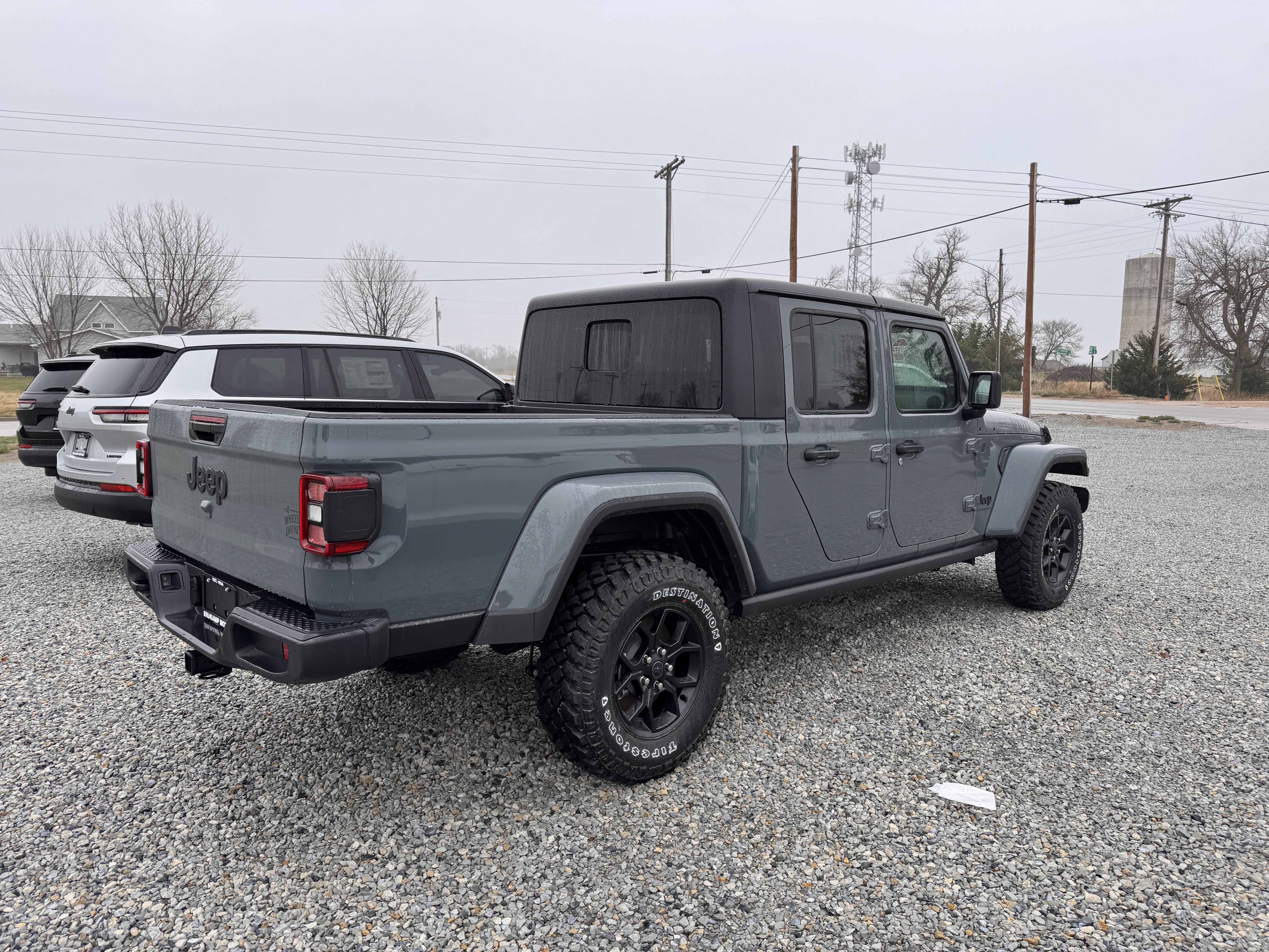2026 Jeep Gladiator Willys - Photo 14