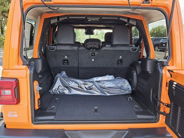 2025 Jeep Wrangler 4-Door Sahara - Photo 7