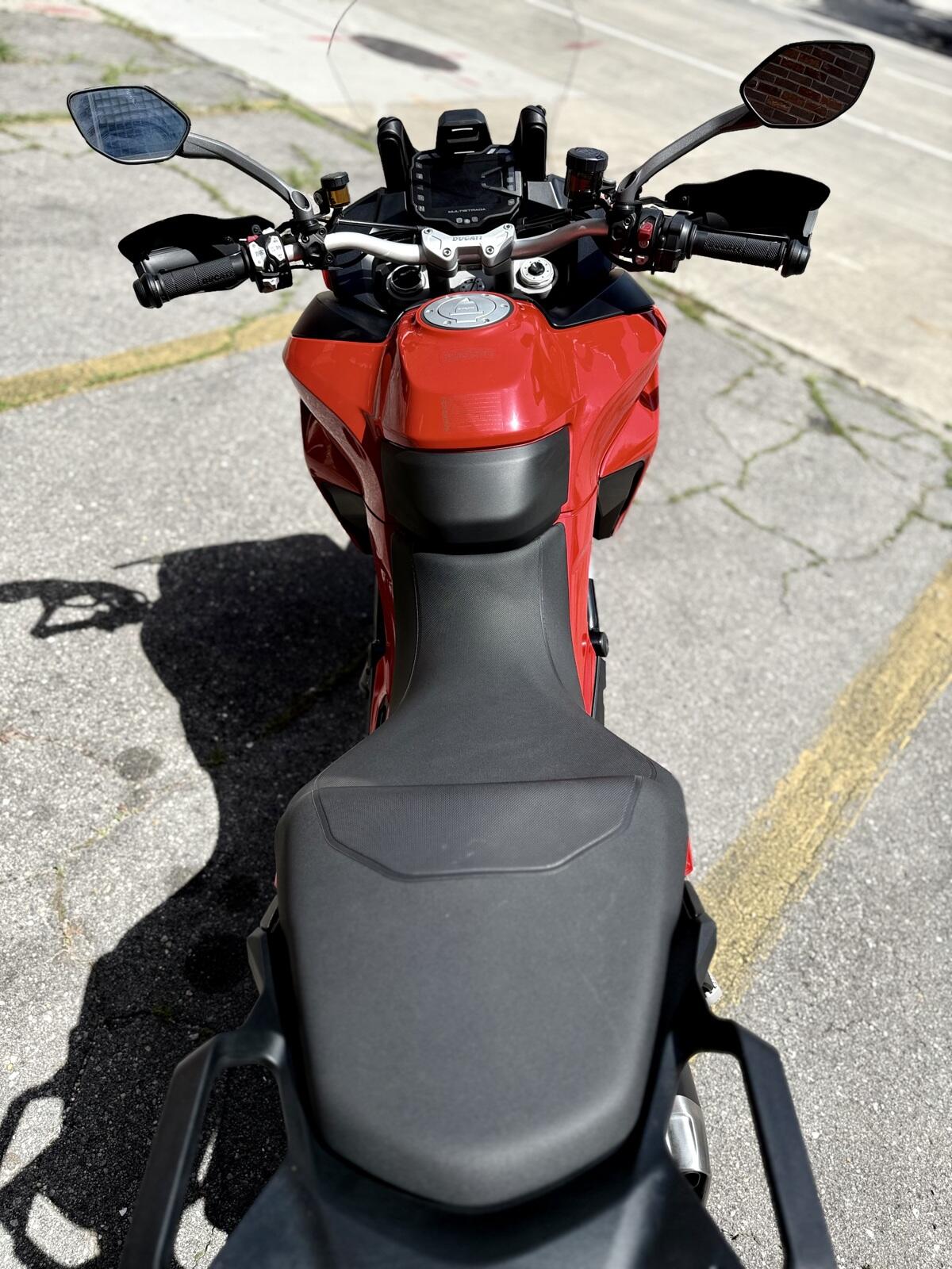 New 2023 Ducati MULTISTRADA V2S 