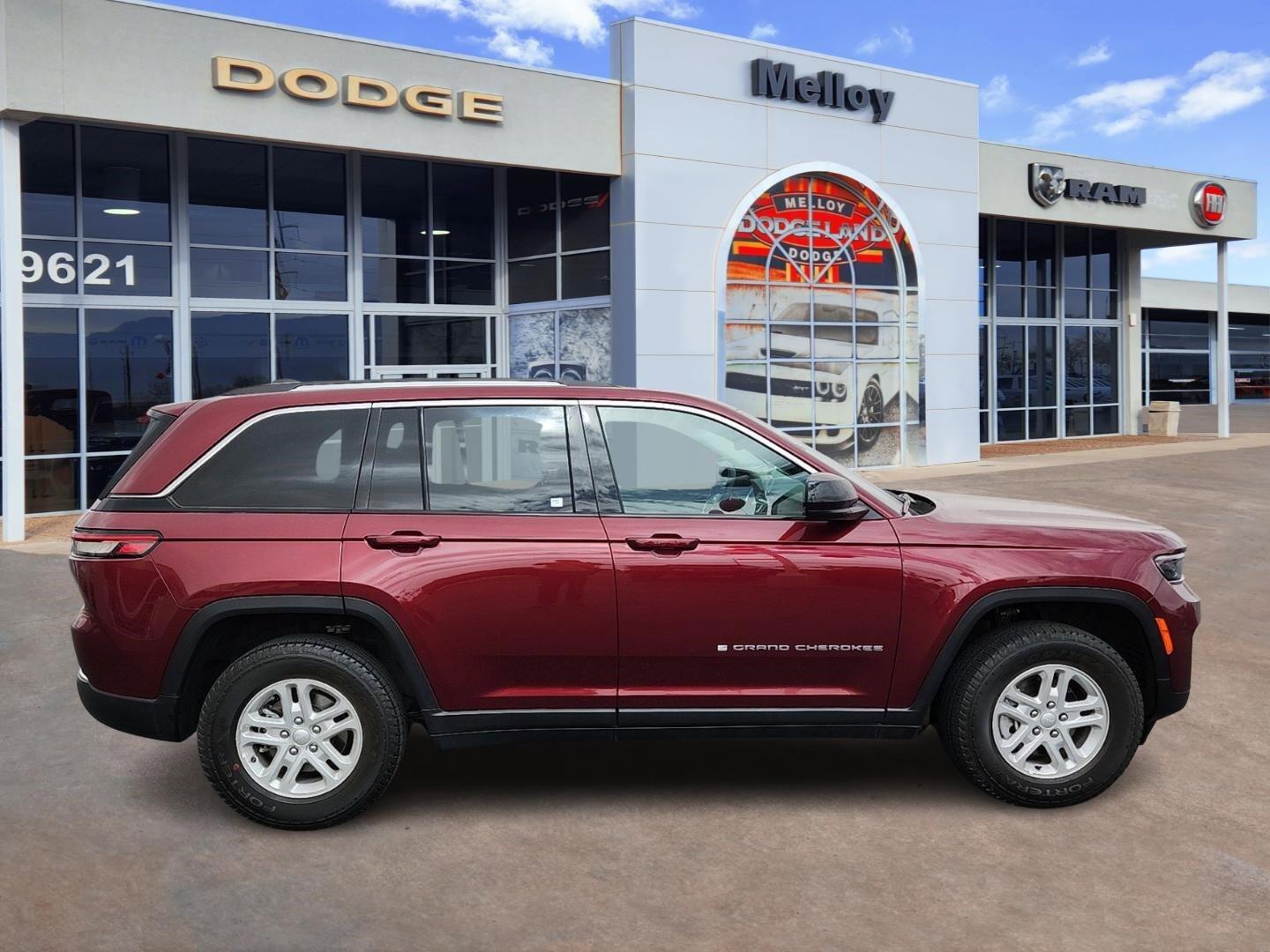 Used 2024 Jeep Grand Cherokee Laredo with VIN 1C4RJHAG7R8954628 for sale in Albuquerque, NM
