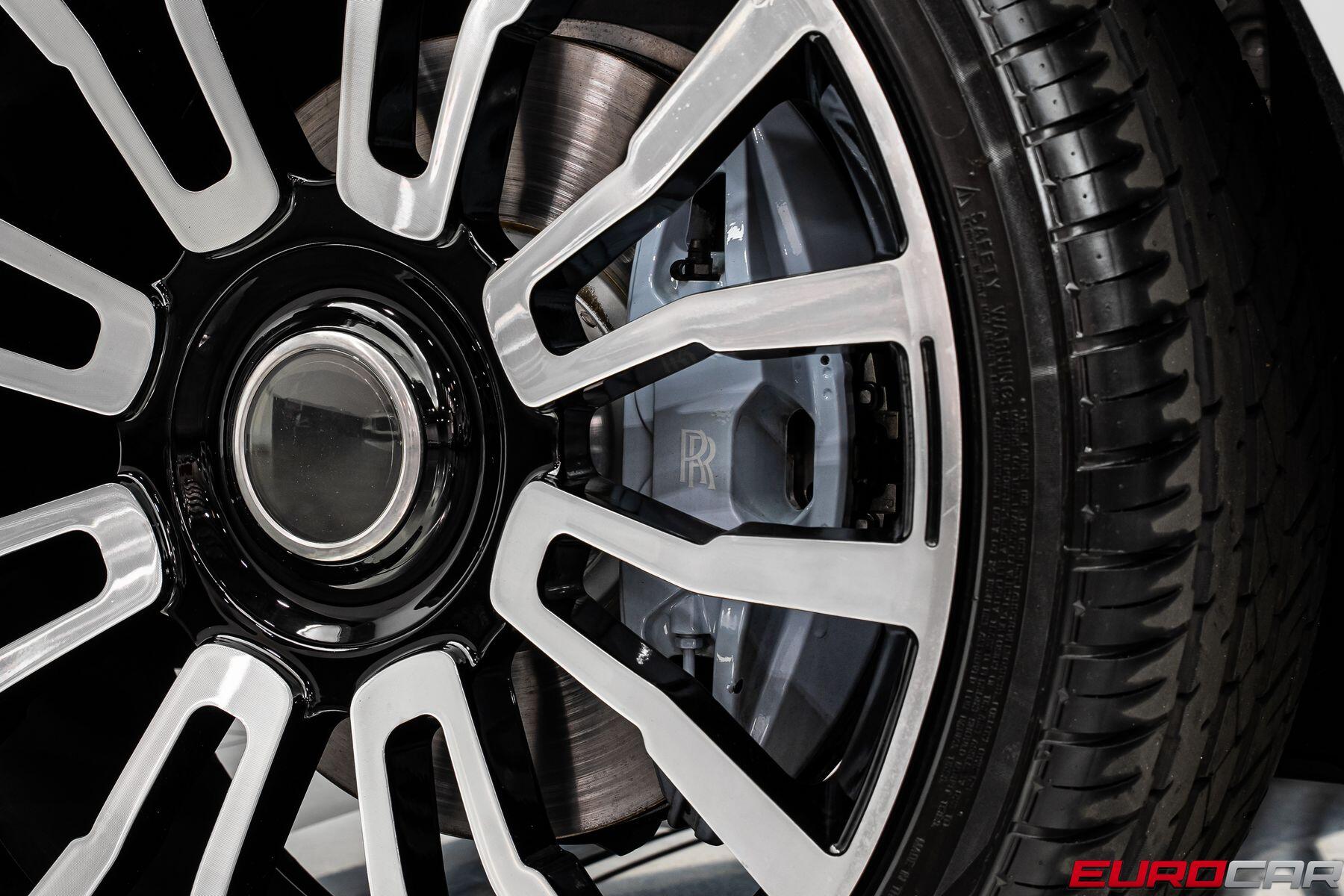 2023 Rolls-Royce Cullinan Base - Photo 17