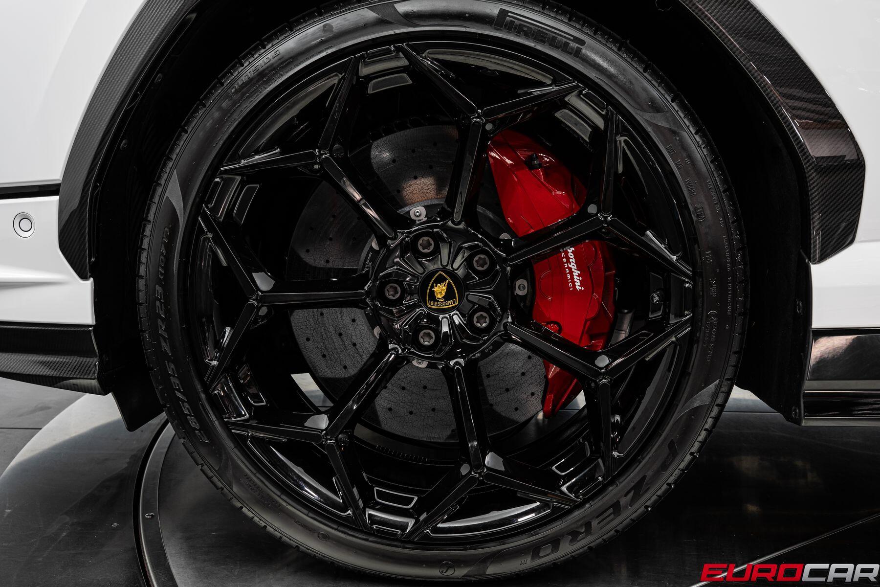 2024 Lamborghini Urus Performante *HUGE CARBON OPTIONS * PANORAMIC ROOF*Image 27