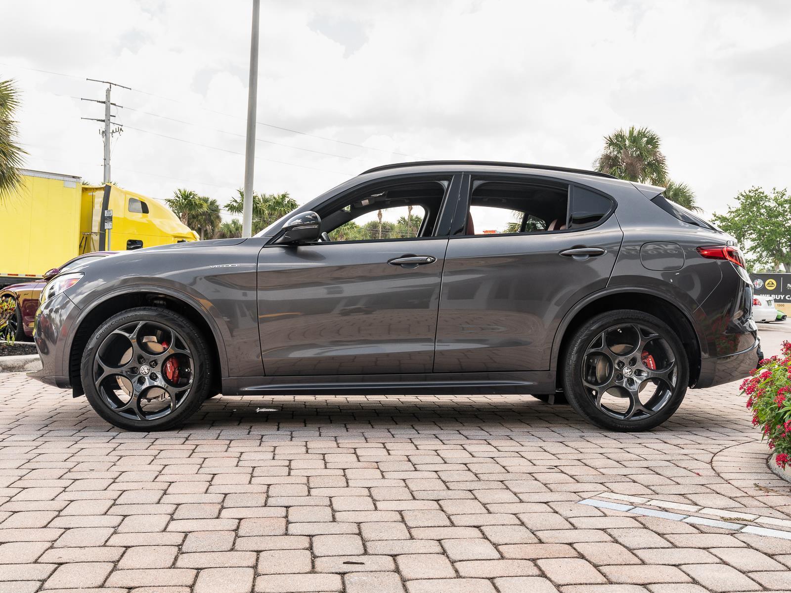 Used 2023 Alfa Romeo Stelvio Veloce