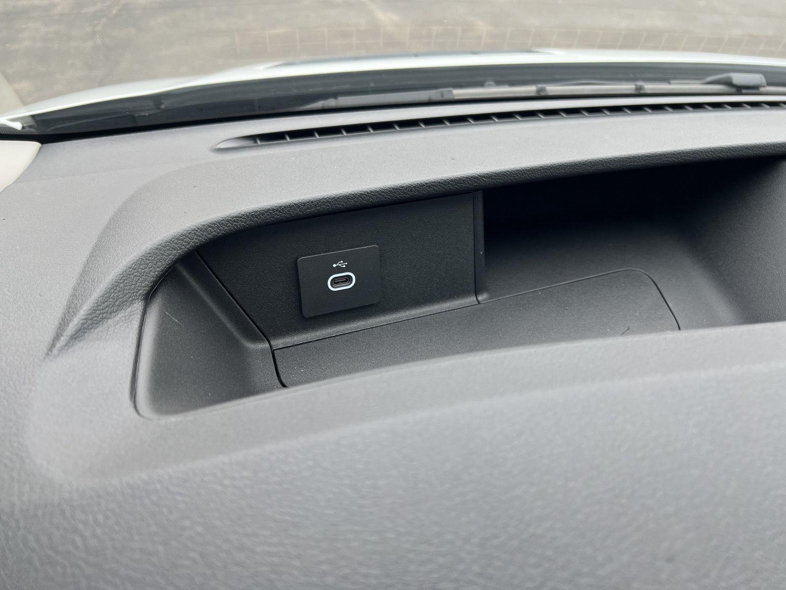 2026 Ford Transit Van Base - Photo 22