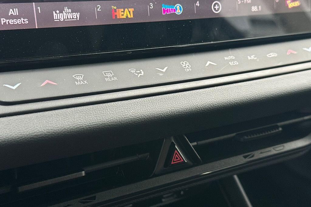 2024 Dodge Charger Daytona Scat Pack - Photo 17