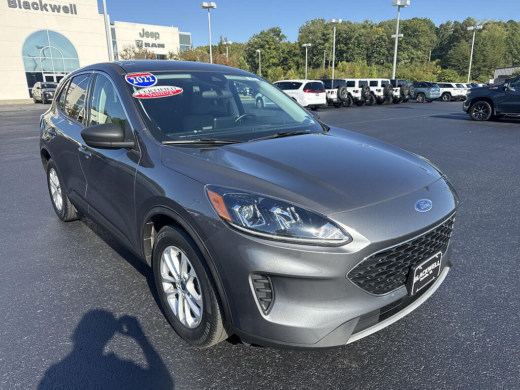 2022 Ford Escape SE FWD