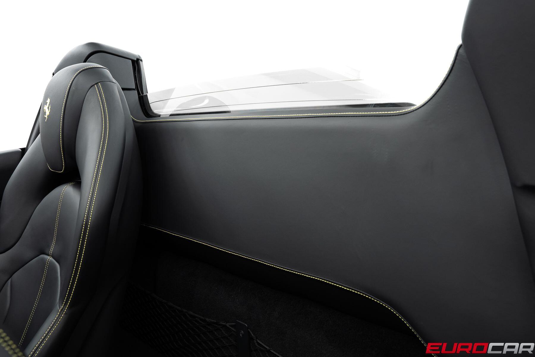 2022 Ferrari F8 Spider *CARBON STEERING WHEEL * FRONT LIFT*Image 42