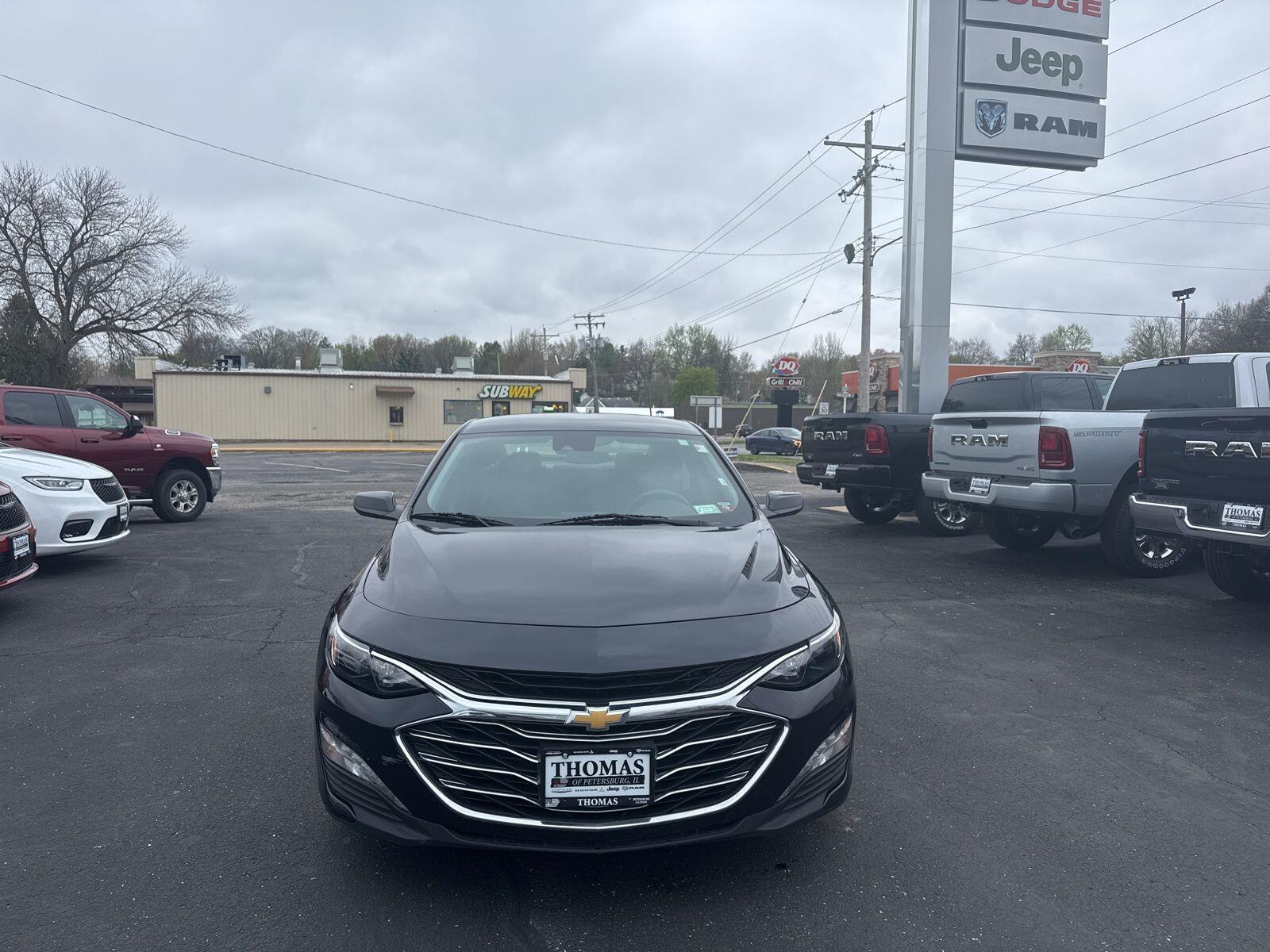 Used 2023 Chevrolet Malibu 1LT with VIN 1G1ZD5ST0PF242741 for sale in Petersburg, IL