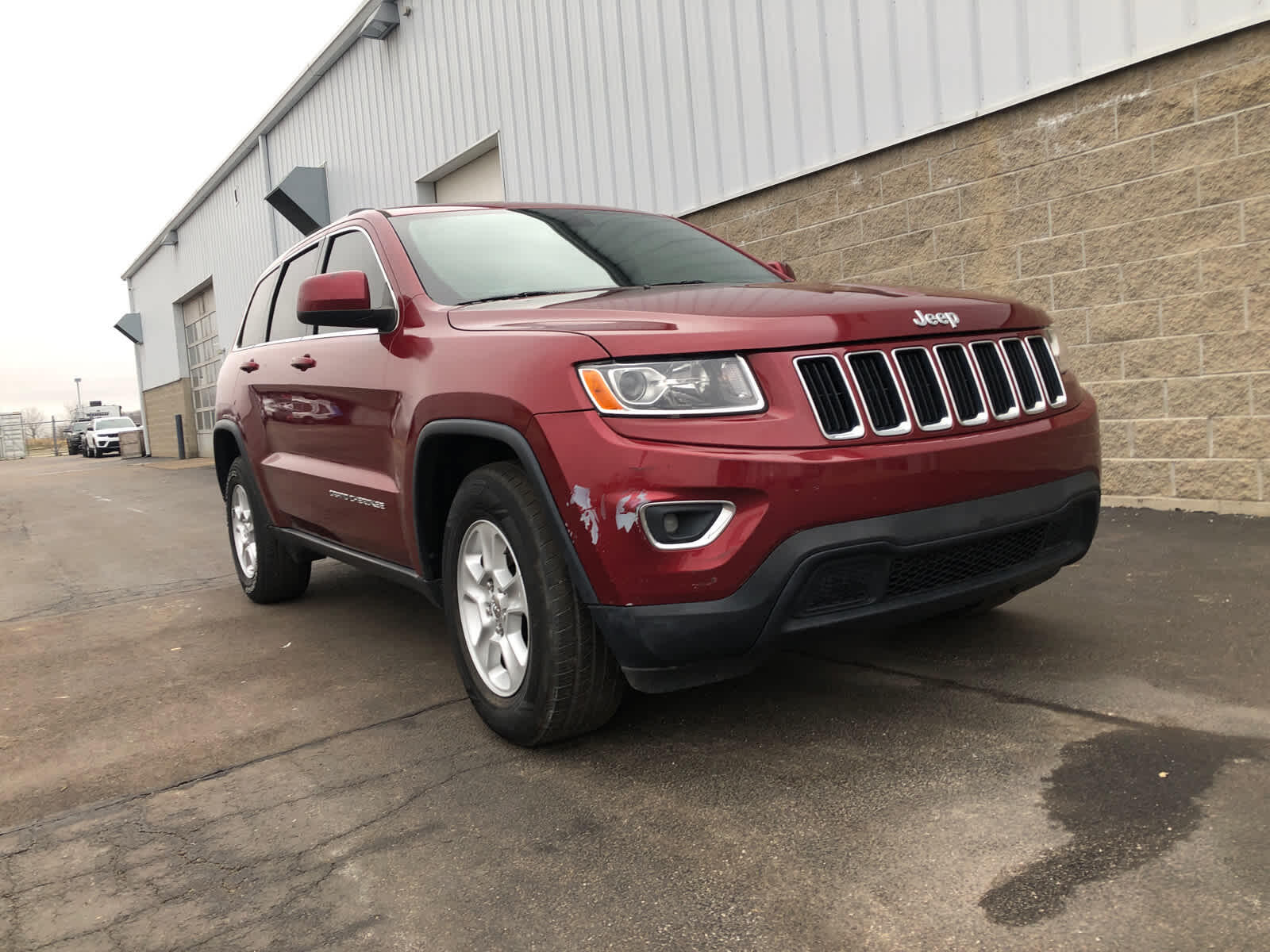 Used 2015 Jeep Grand Cherokee Laredo E with VIN 1C4RJFAG9FC190357 for sale in Wilmington, OH