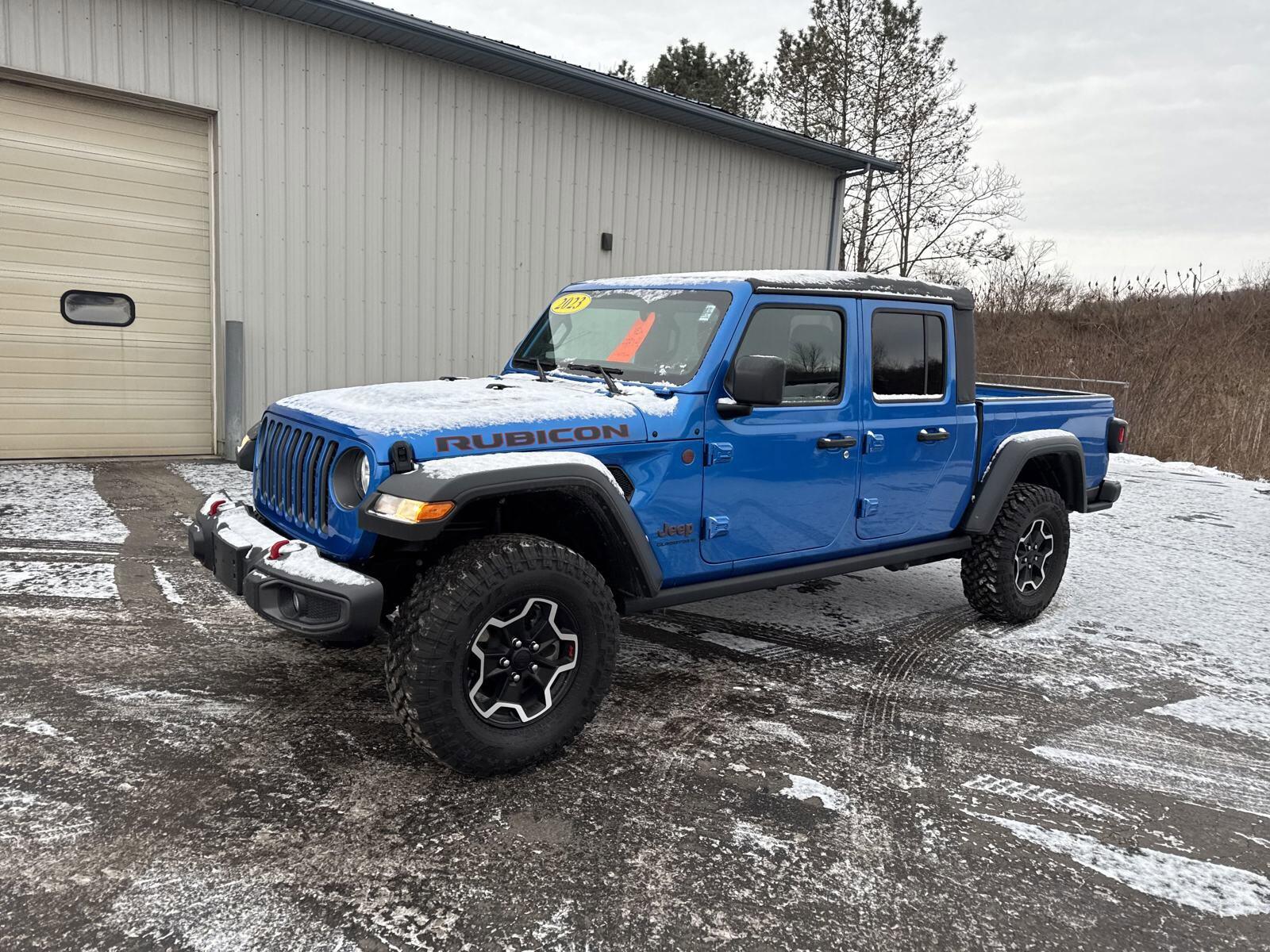 Used 2023 Jeep Gladiator Rubicon with VIN 1C6JJTBG3PL537880 for sale in Victor, NY