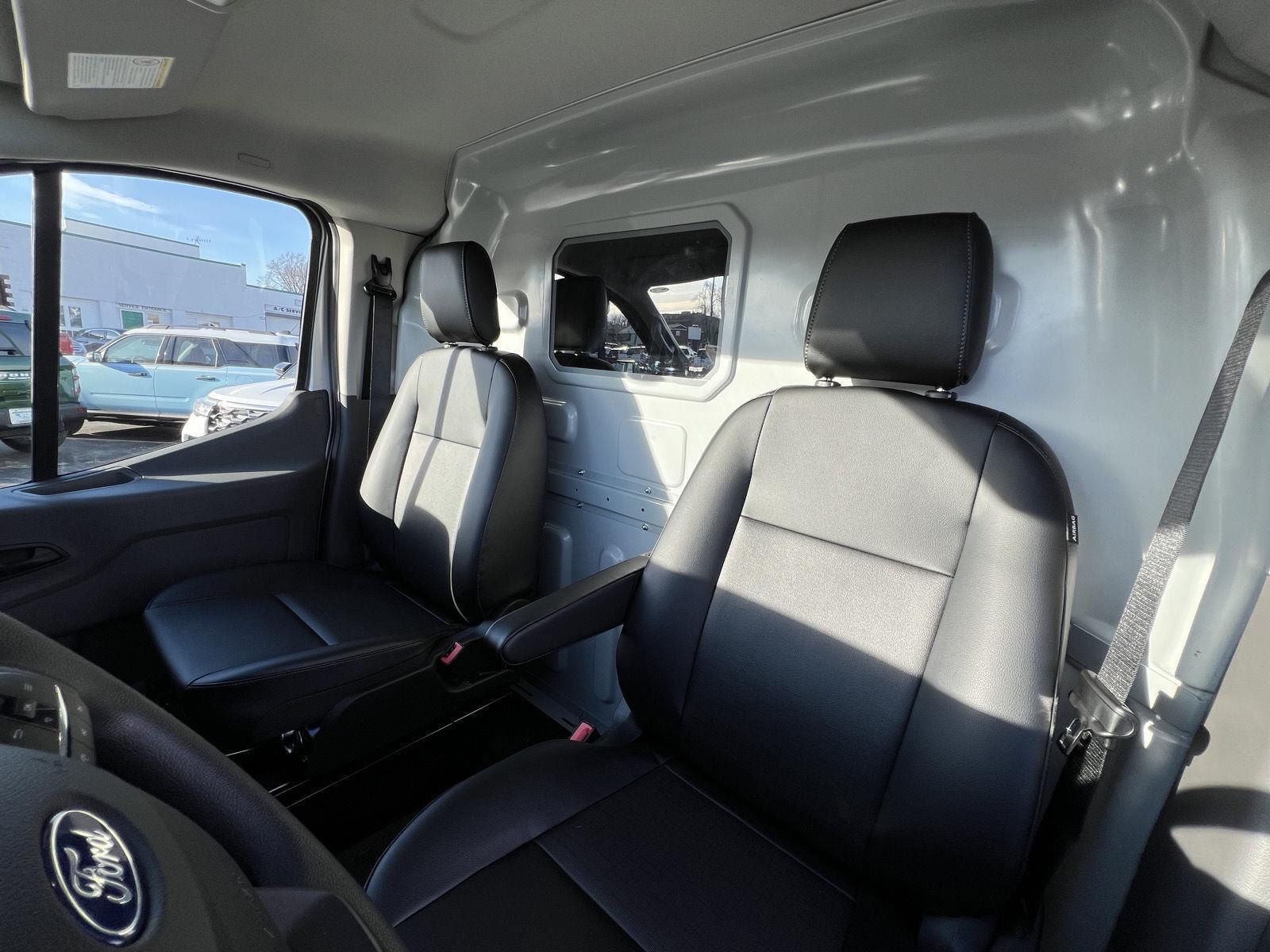2026 Ford Transit Van Base - Photo 36