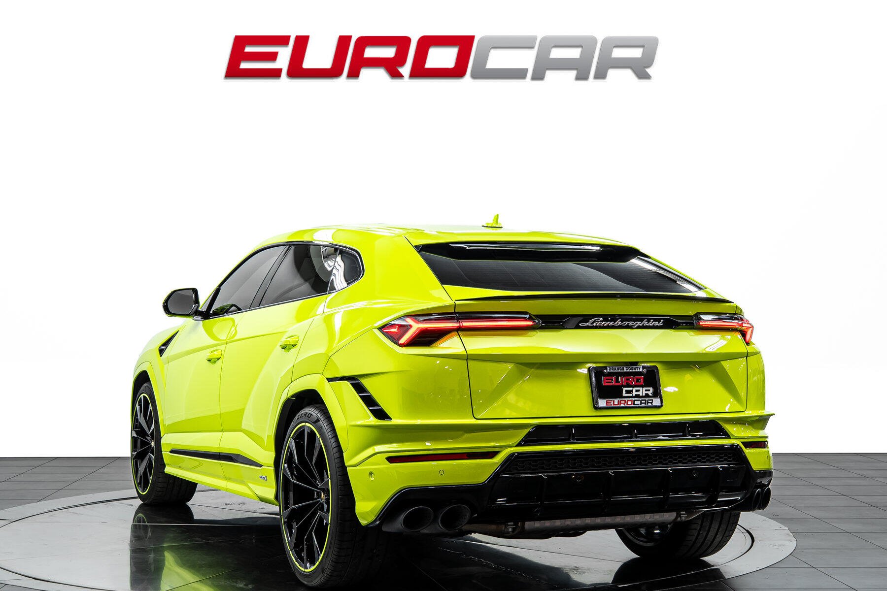 2023 Lamborghini Urus S *PANORAMIC SUNROOF * IMMACULATE CONDITION*Image 3