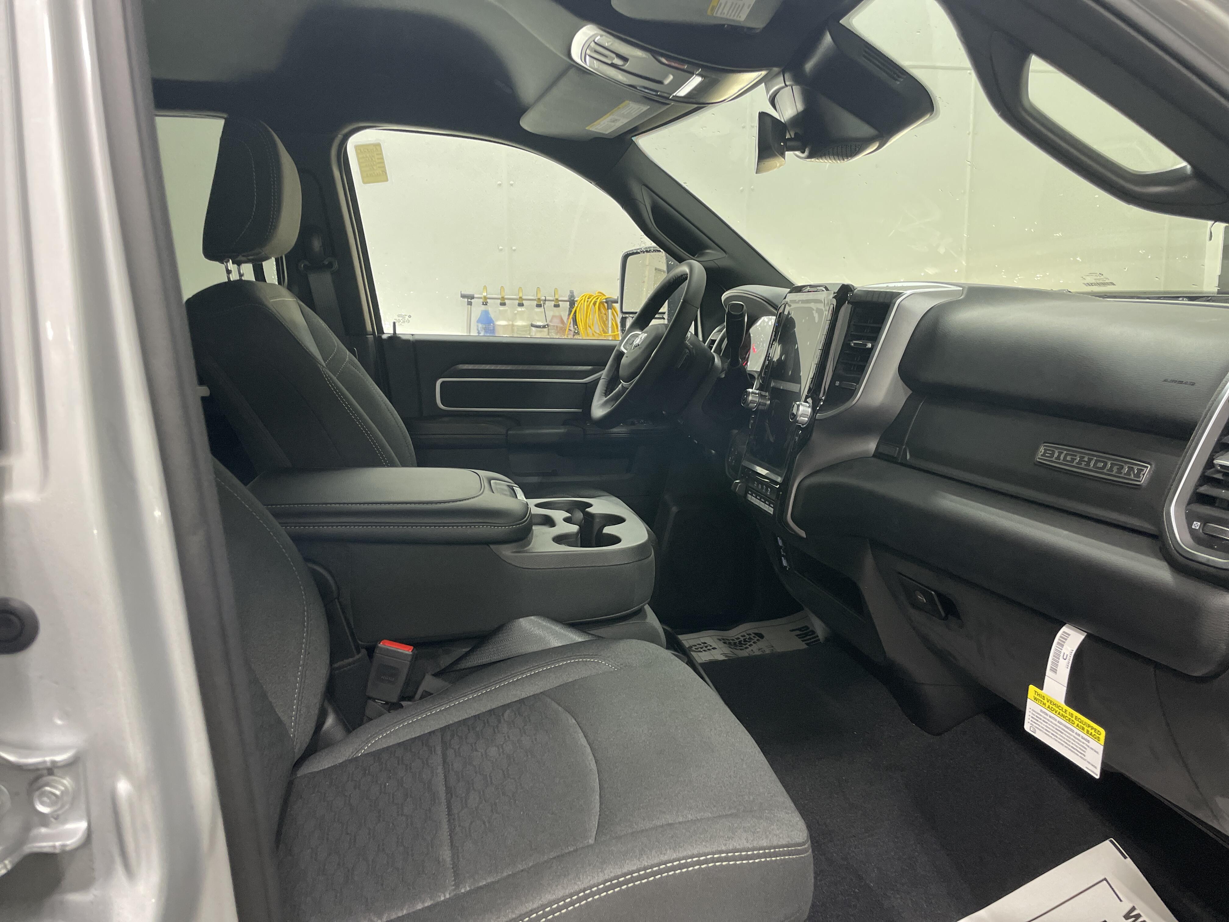 2026 RAM 2500 Big Horn - Photo 9