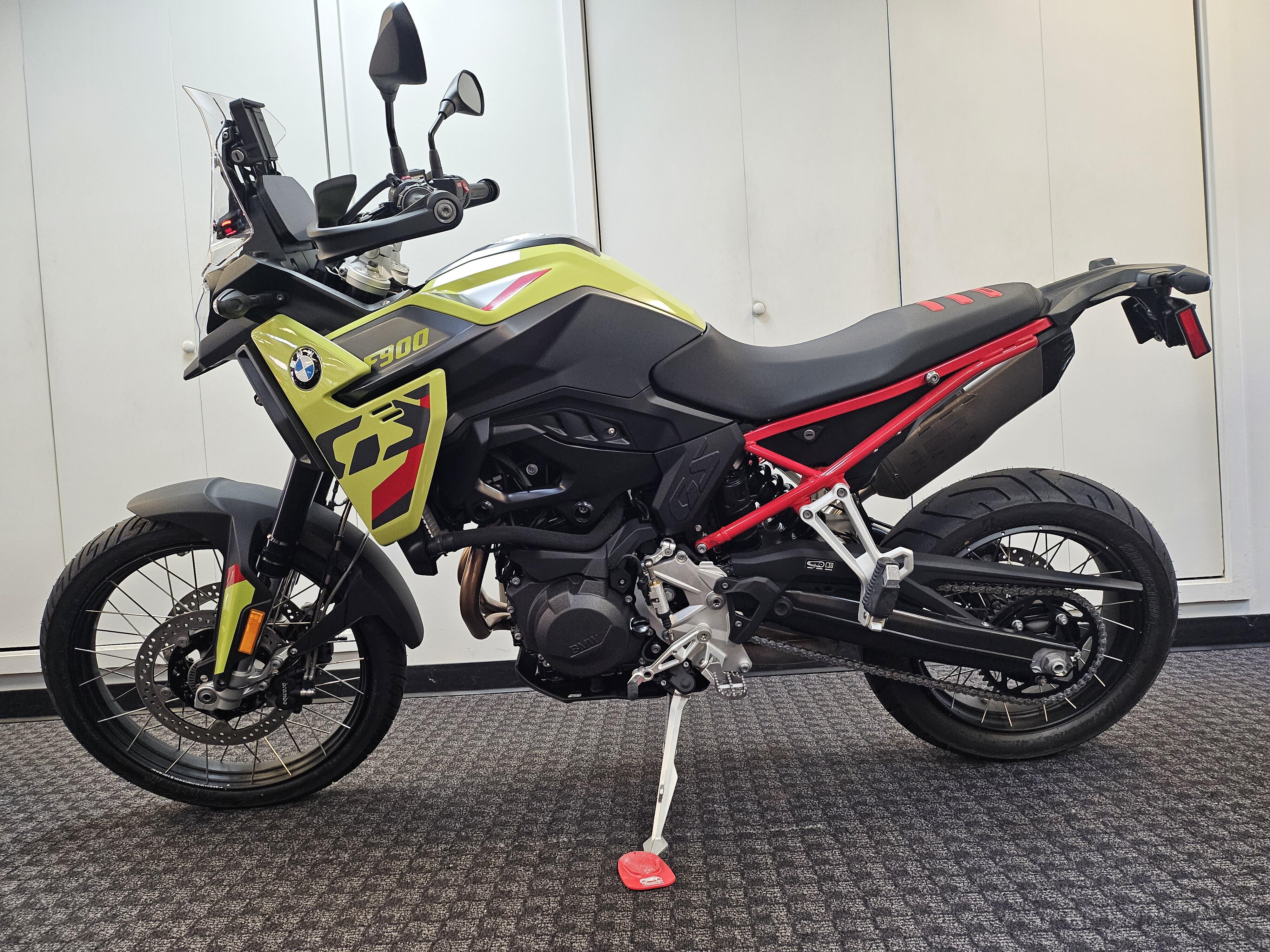 2025 BMW F 900 GS