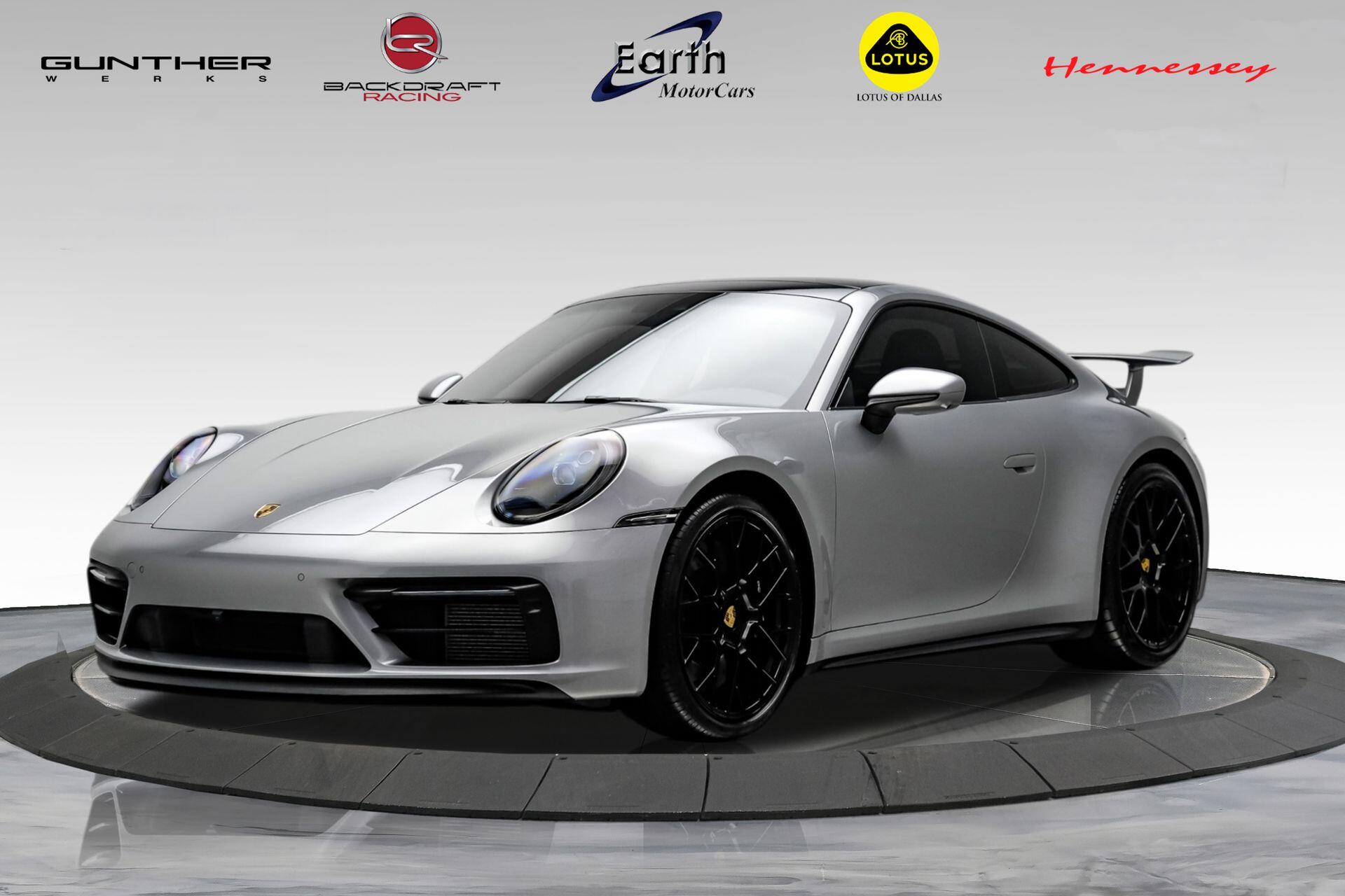 2024 Porsche 911 GTS