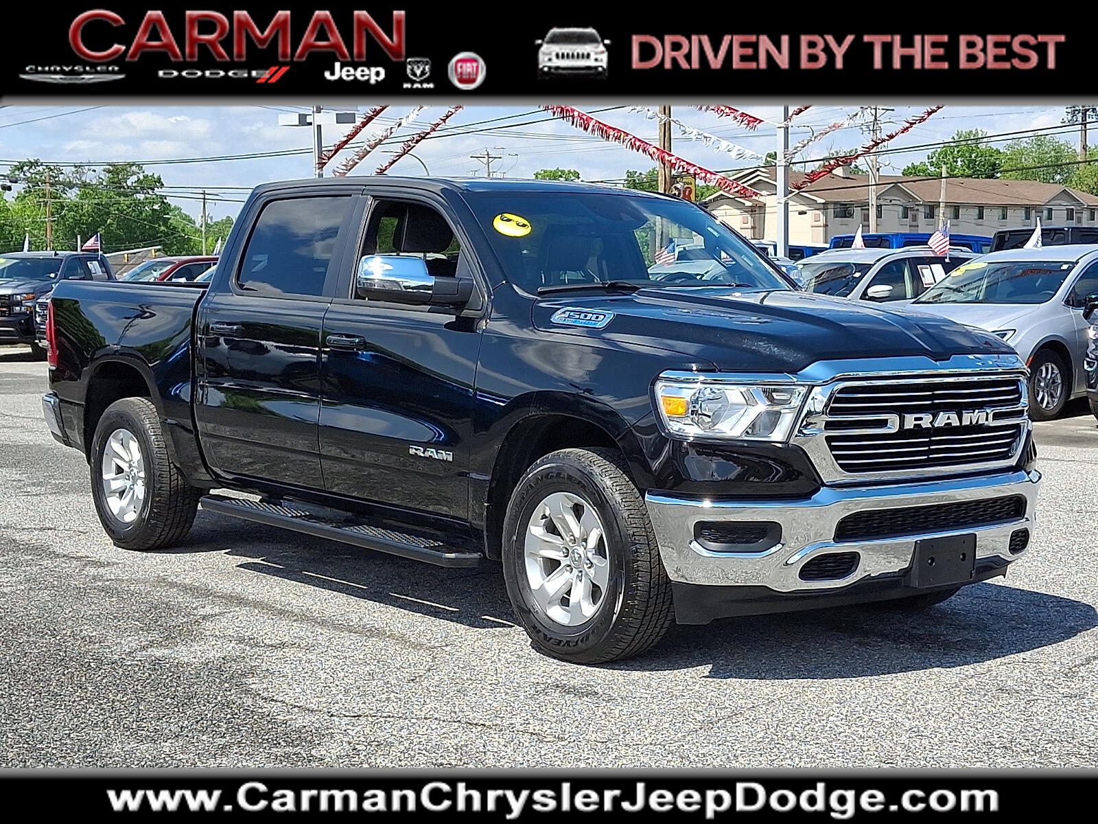 2024 RAM 1500 Laramie 4x4 Crew Cab 5'7's photo