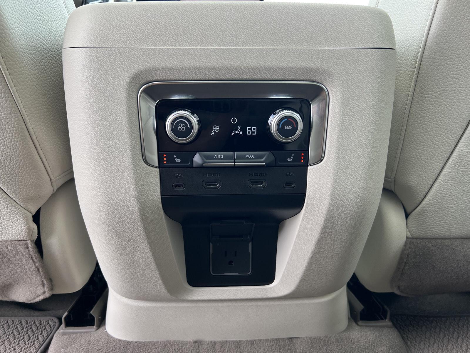 2026 GMC Yukon Denali - Photo 45
