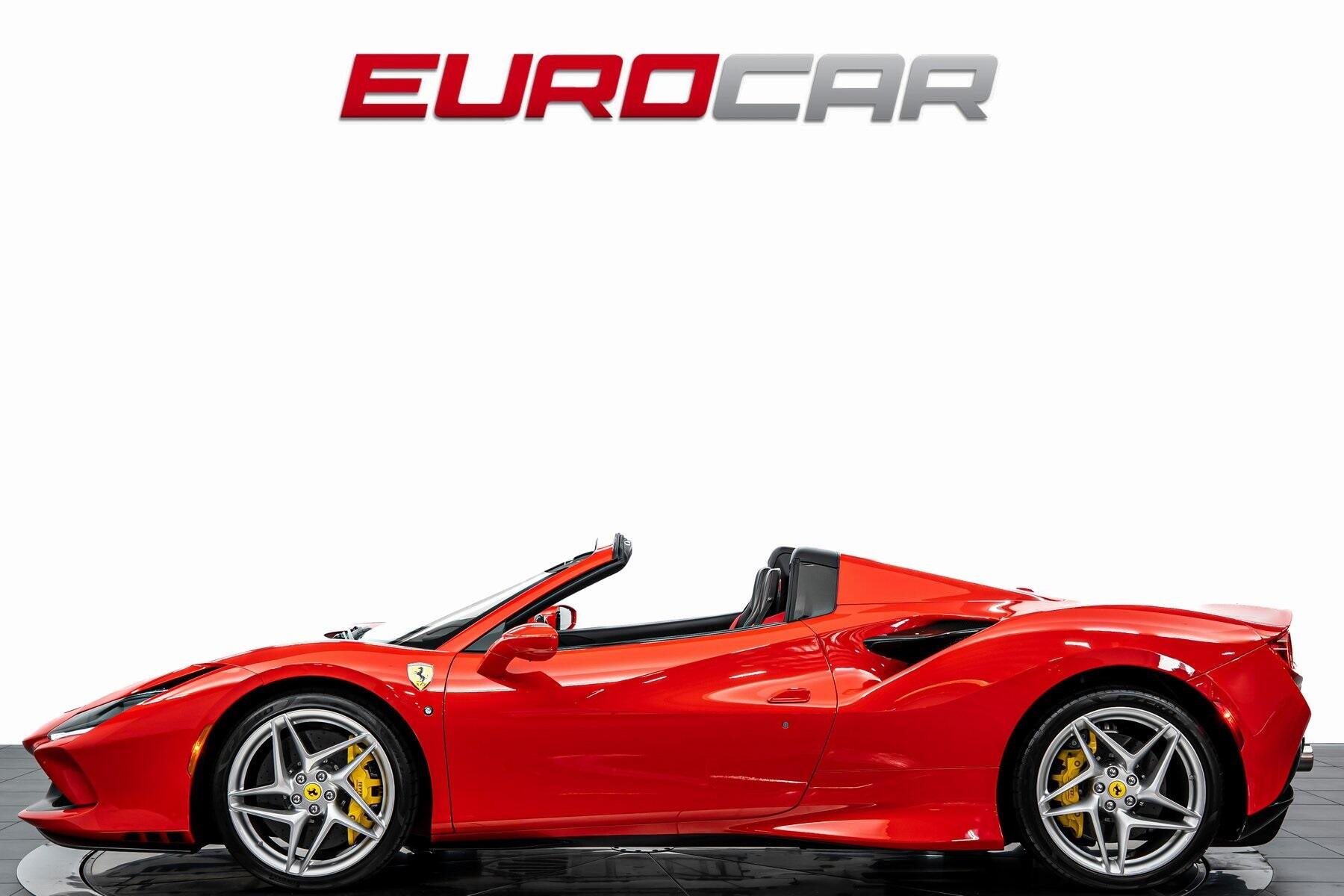 Used 2022 Ferrari F8 Spider *CARBON FIBER LED STEERING WHEEL * DAYTONA SEATS*Image 2