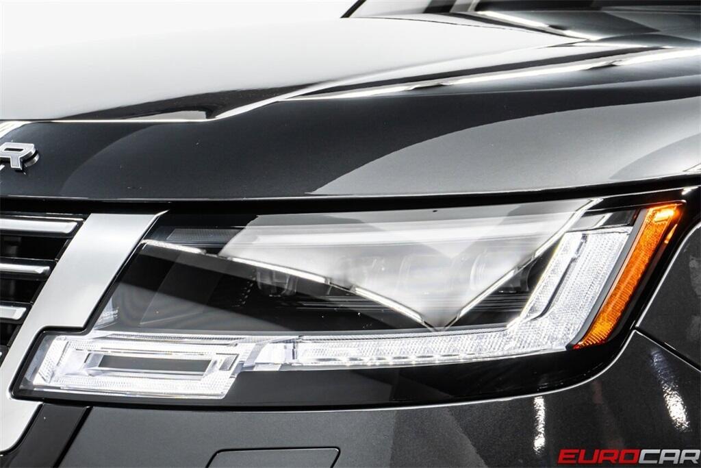 Used 2025 Land Rover Range Rover SV *EXECUTIVE CLASS REAR SEATS*Image 11