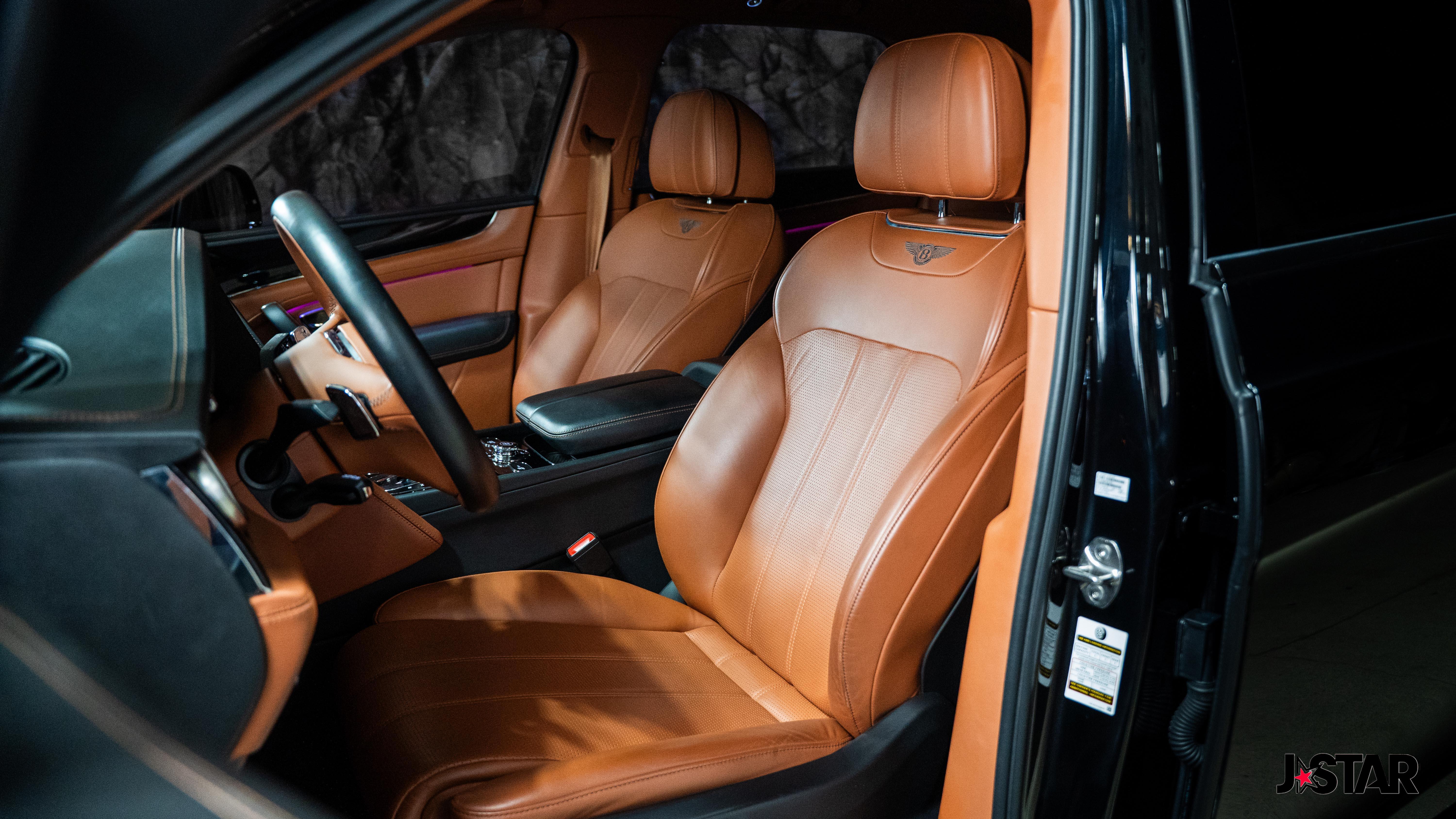 Used 2019 Bentley Bentayga Base with VIN SJAAM2ZV5KC025255 for sale in Anaheim, CA