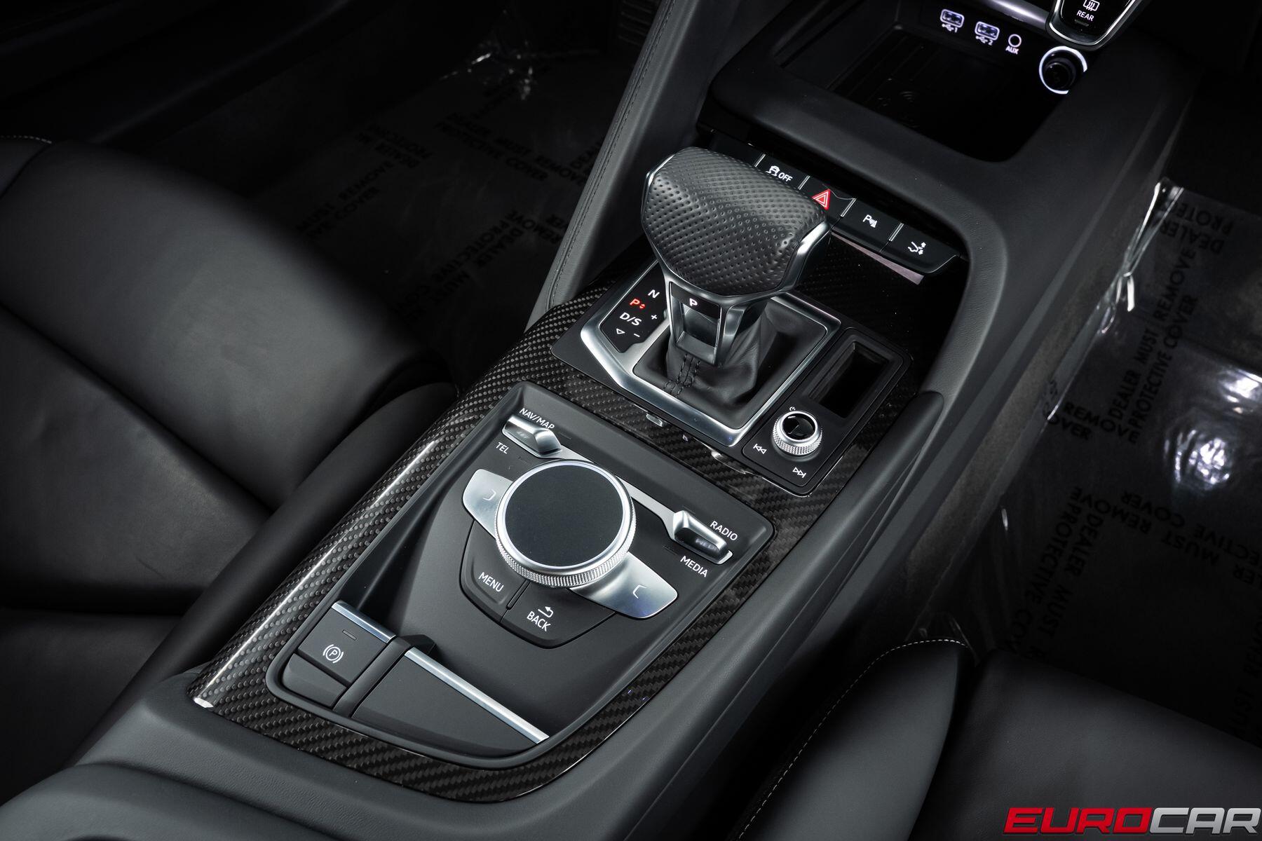 2022 Audi R8 V10 PERFORMANCE RWD * CARBON INTERIOR TRIM*Image 31