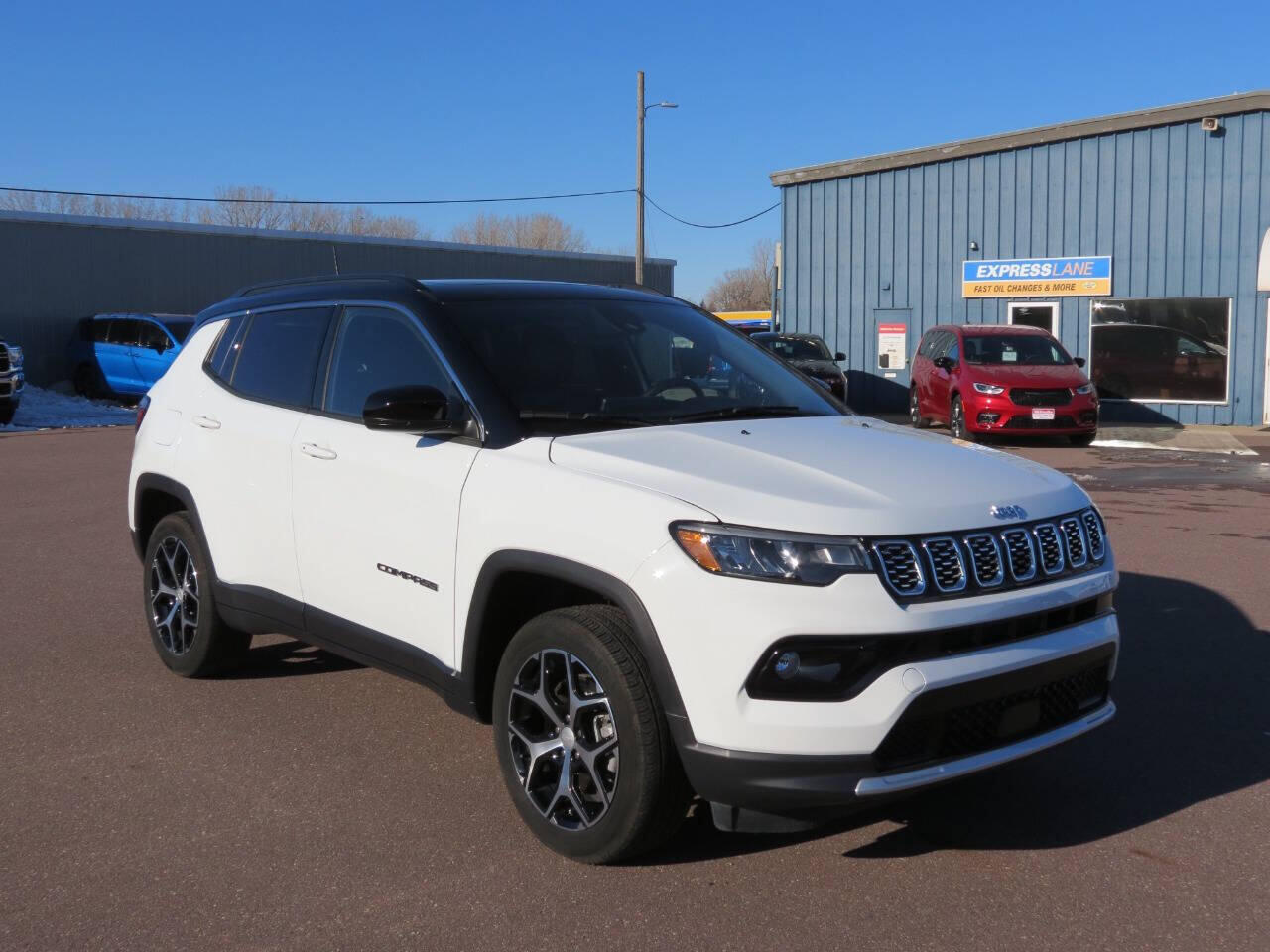 Used 2024 Jeep Compass Limited with VIN 3C4NJDCN4RT167446 for sale in Fairmont, Minnesota