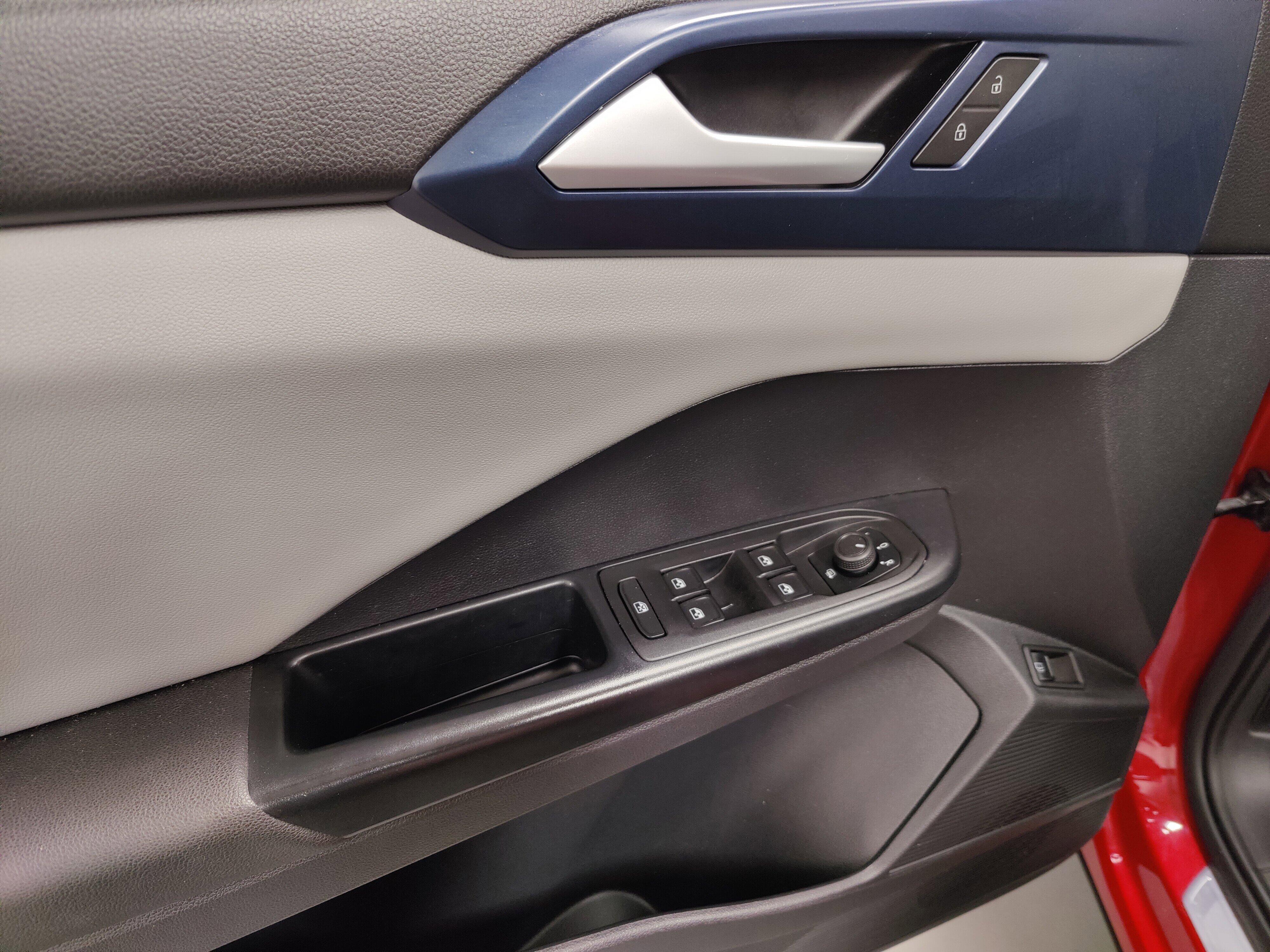 2022 Volkswagen Taos SE - Photo 29