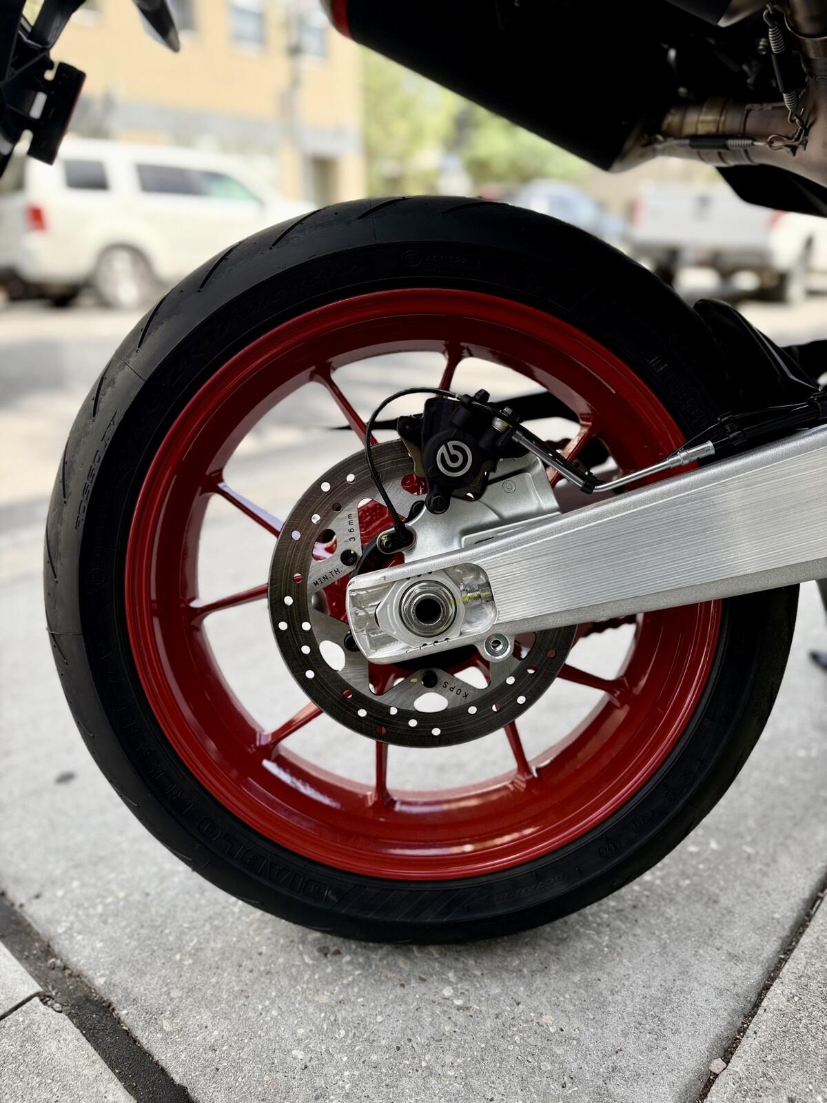 New 2027 Ducati HYPERMOTARD 698 MONO NERA 