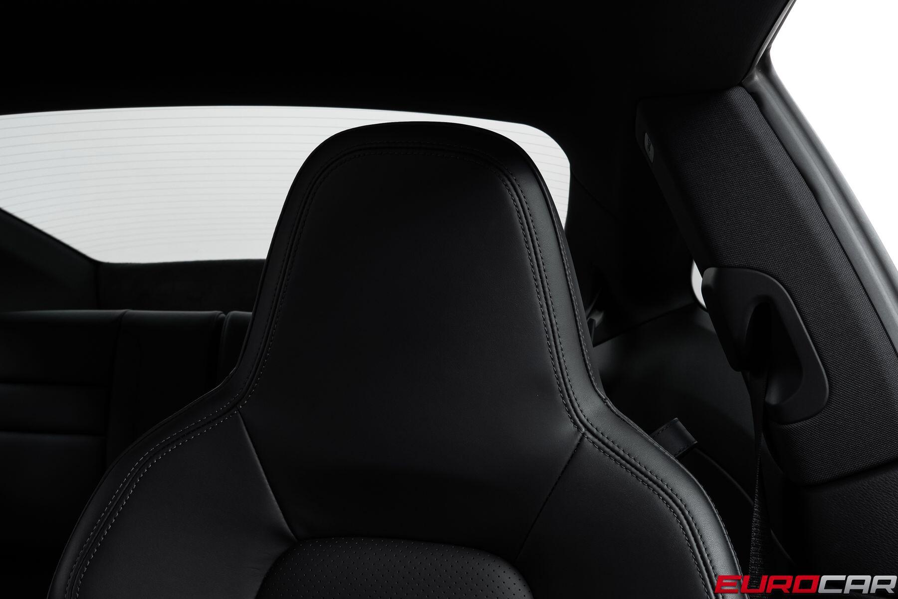 2024 Porsche 911 Carrera 4S *SPORTDESIGN PACK * SUNROOF*Image 38