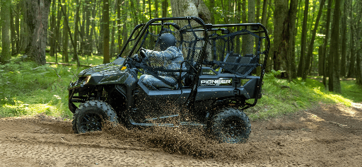 2026 Pioneer 700-4 Deluxe