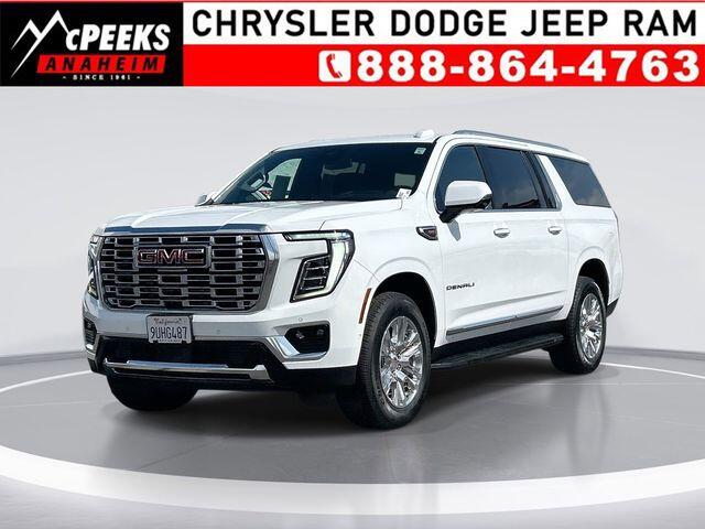 2025 GMC Yukon Denali AWD's photo