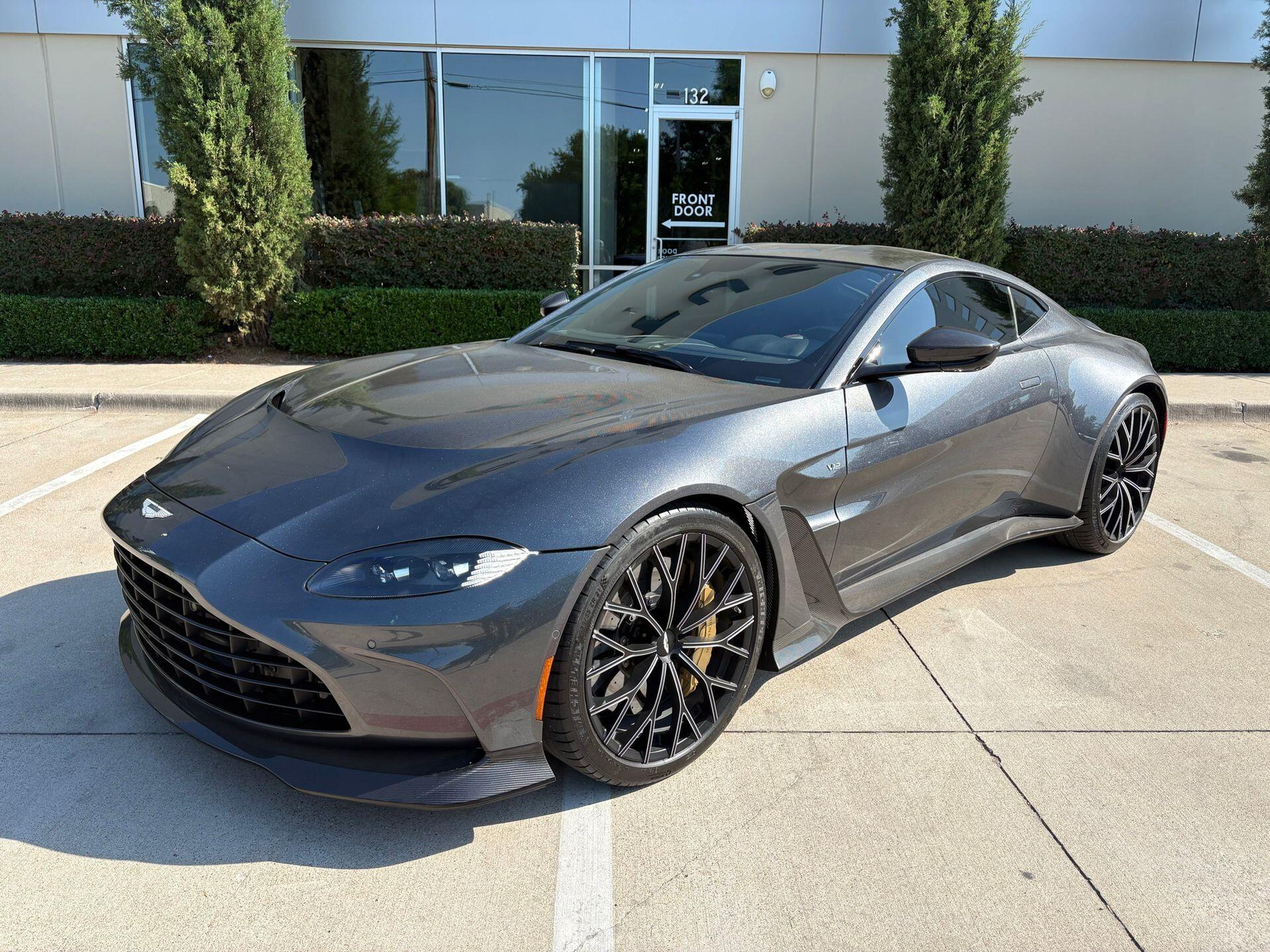 2023 Aston Martin Vantage 5.2 V12 AUTO's photo