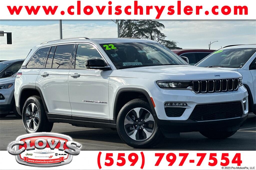 2022 Jeep Grand Cherokee 4xe's photo