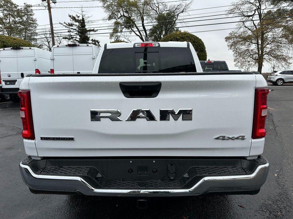 2025 RAM 1500 Big Horn/Lone Star - Photo 9