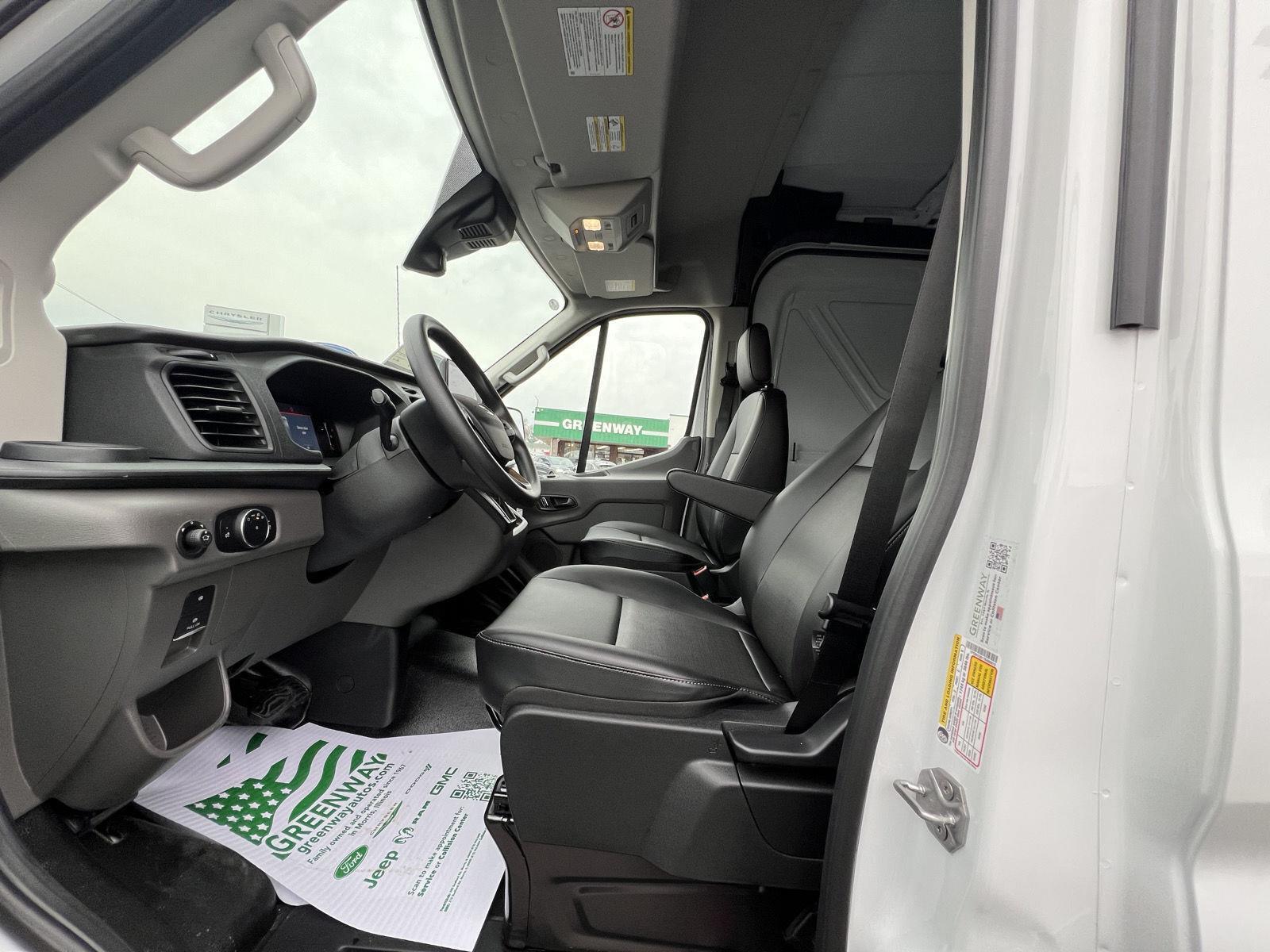 2026 Ford Transit Van Base - Photo 15