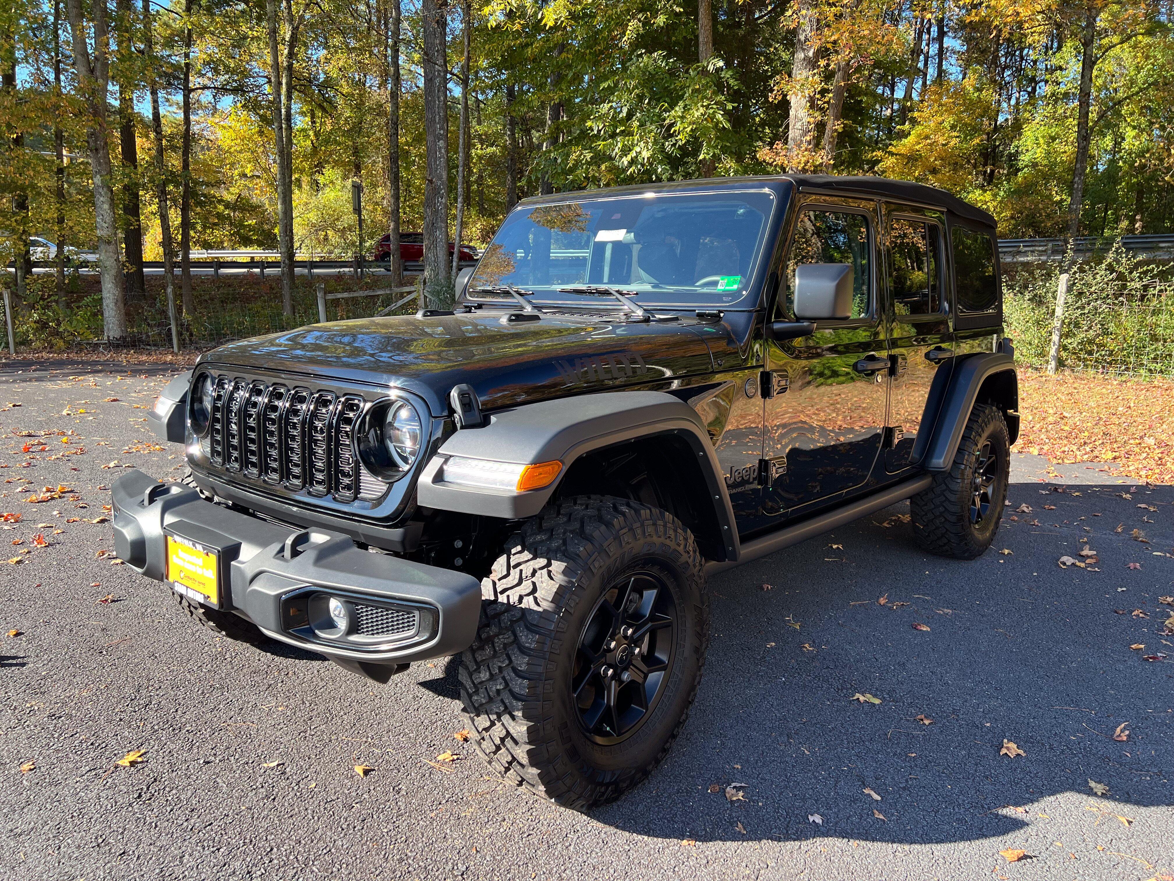 2024 Jeep Wrangler 4-Door Willys - Photo 7