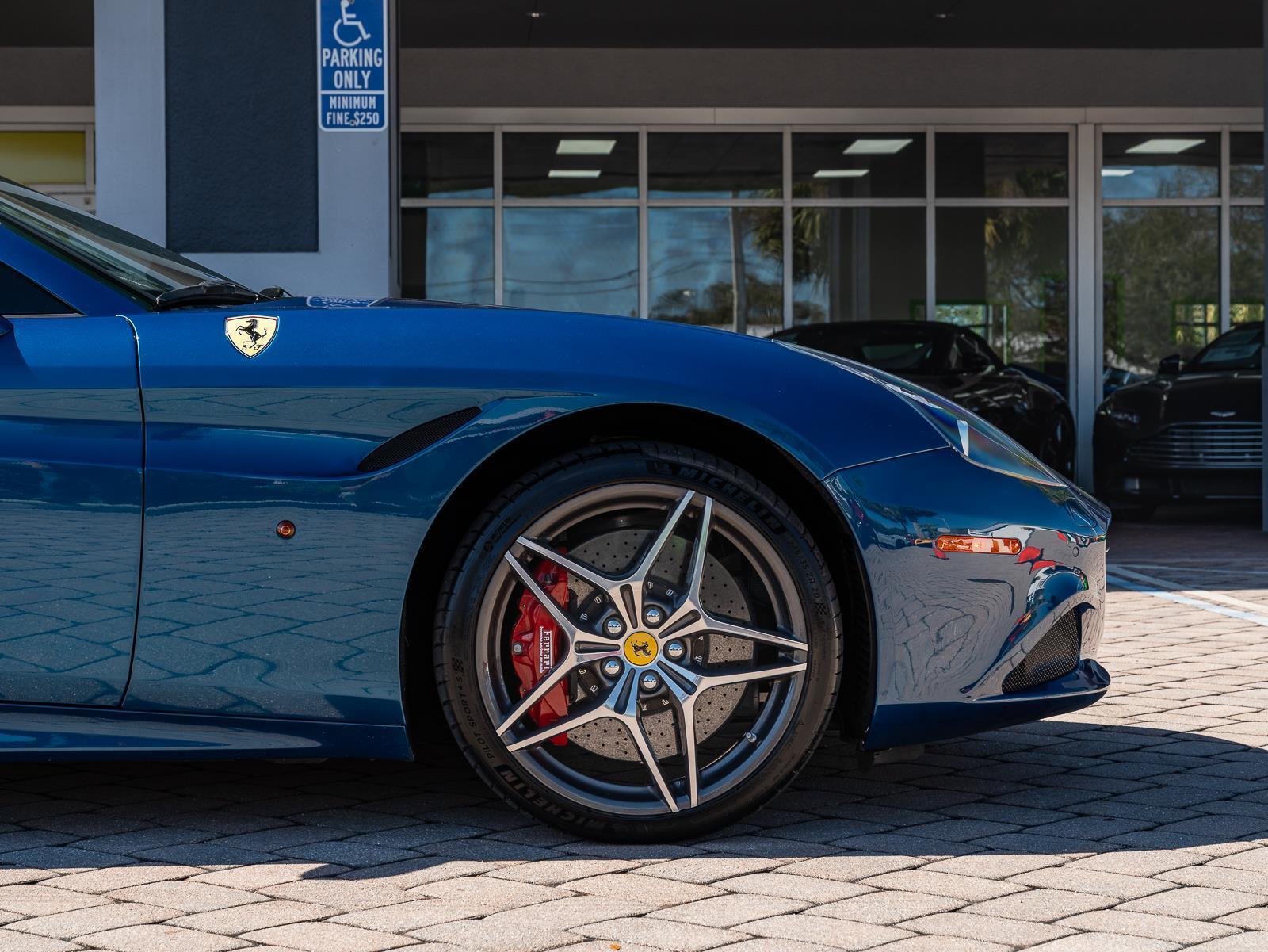 Used 2016 Ferrari California 