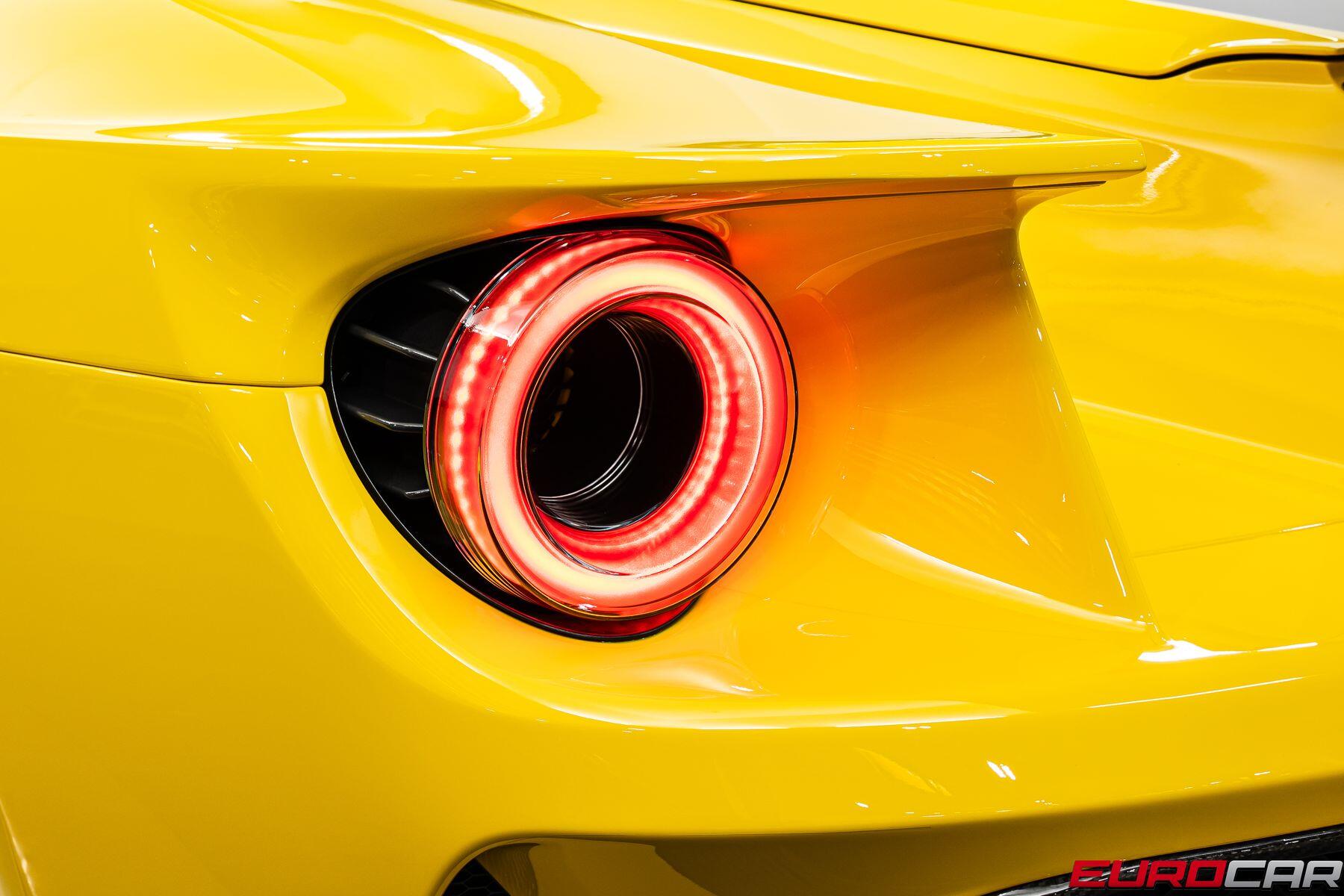 2020 Ford GT *ONLY 213 MILES * CARBON EXTERIOR PACK*Image 34