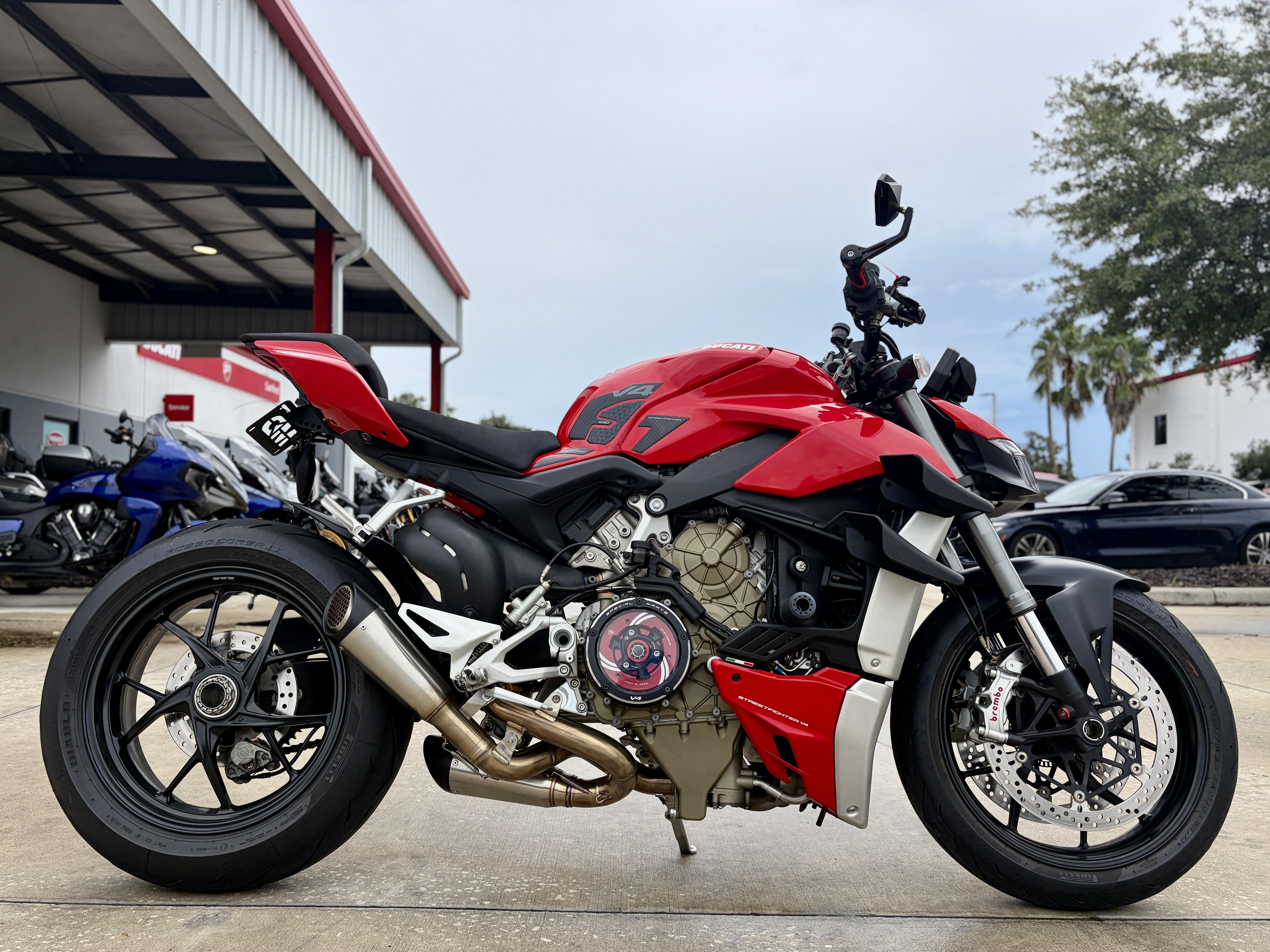 2021 Ducati STREETFIGHTER V4