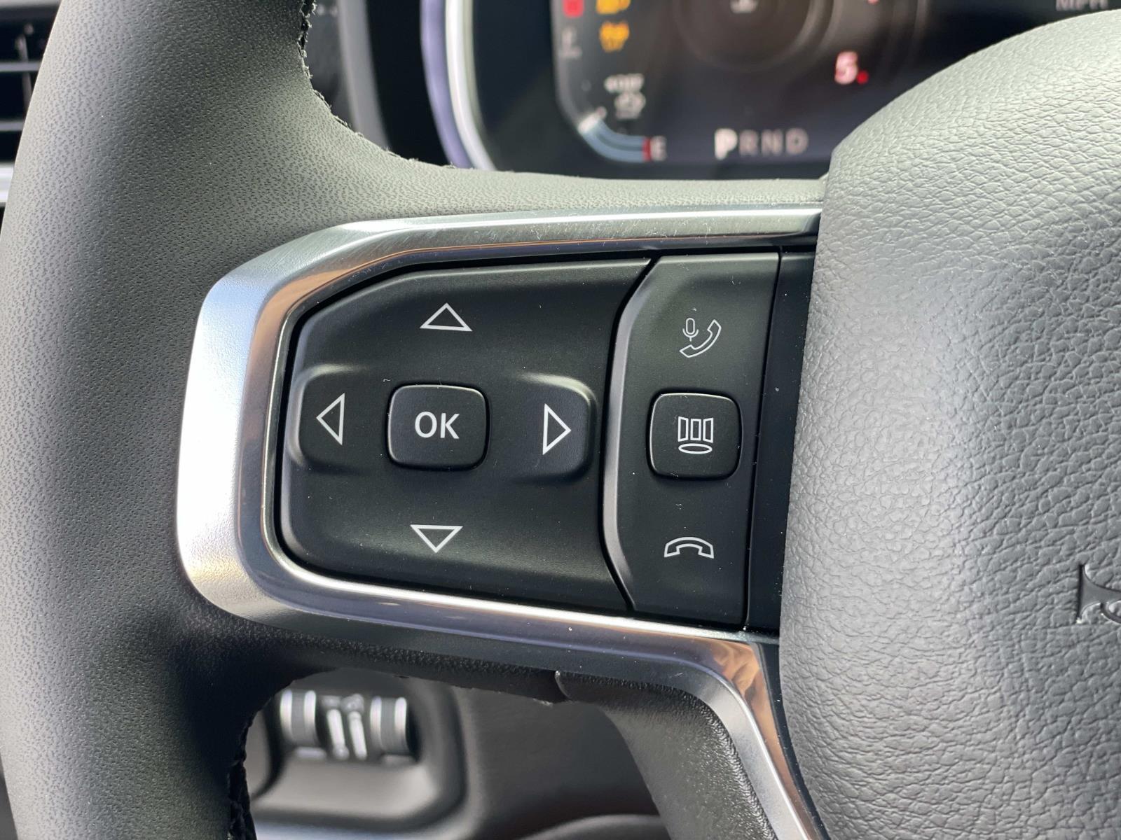 2026 RAM 3500 Laramie - Photo 11