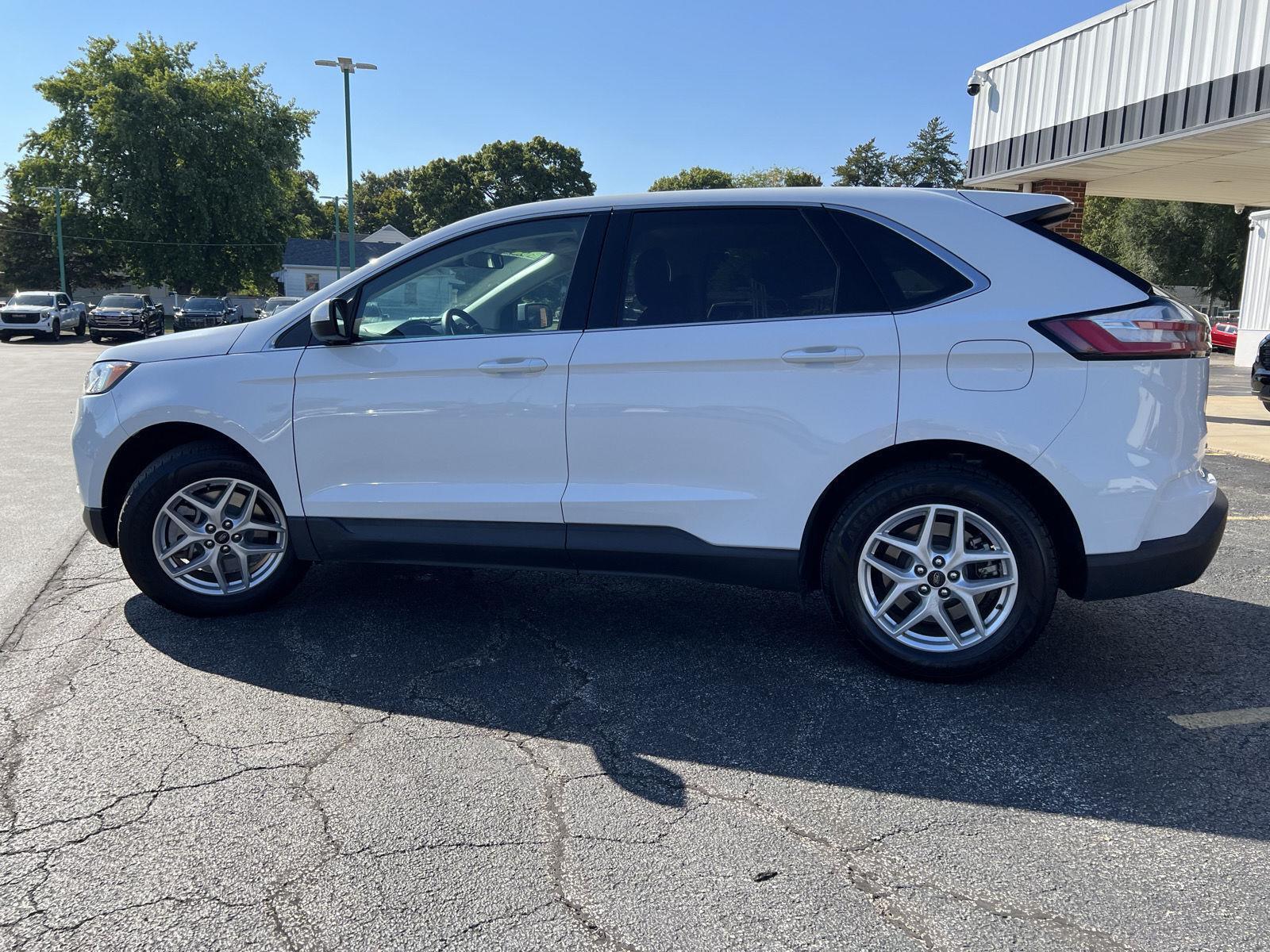 2023 Ford Edge SEL - Photo 9