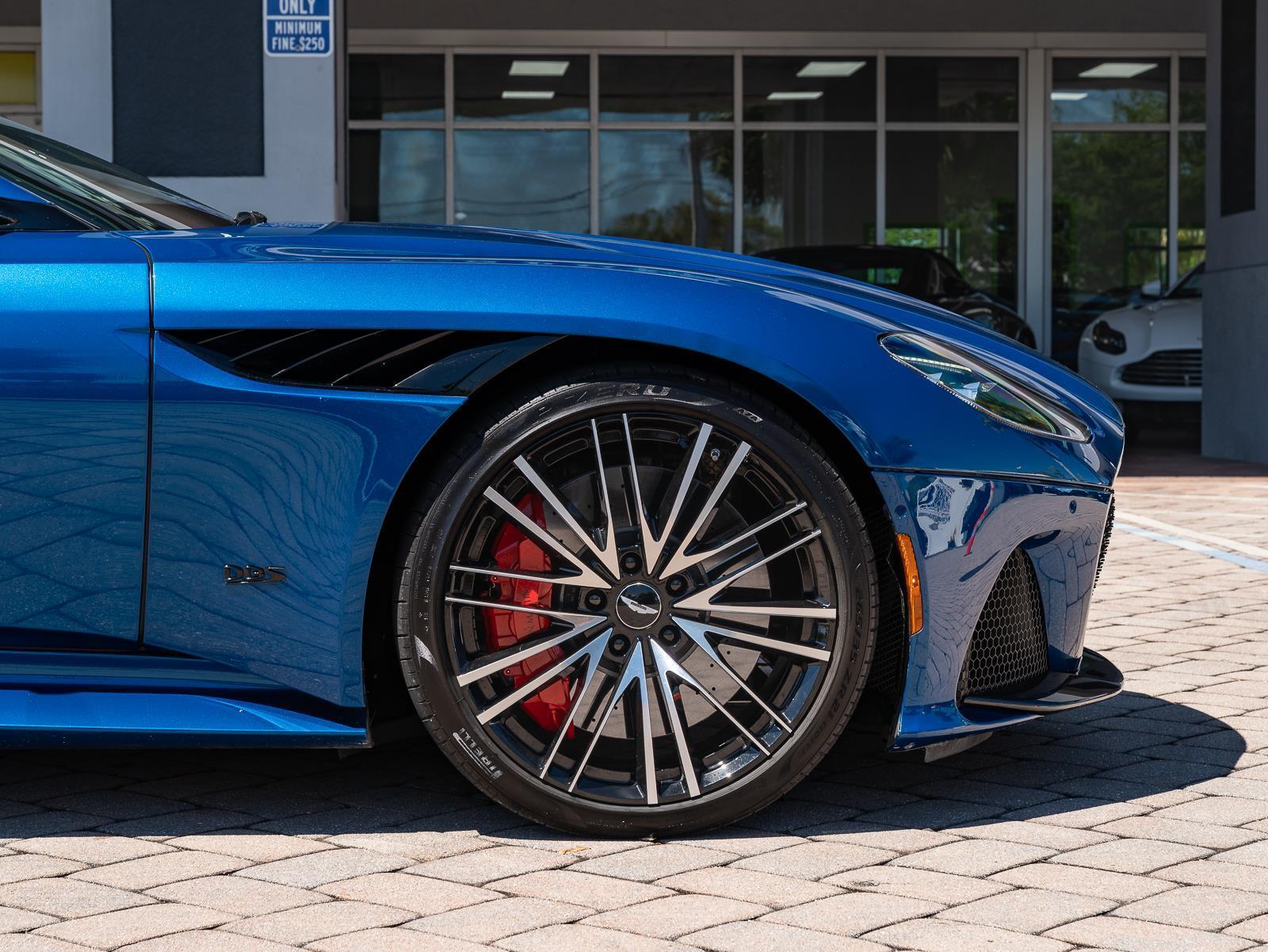 Used 2022 Aston Martin DBS Superleggera