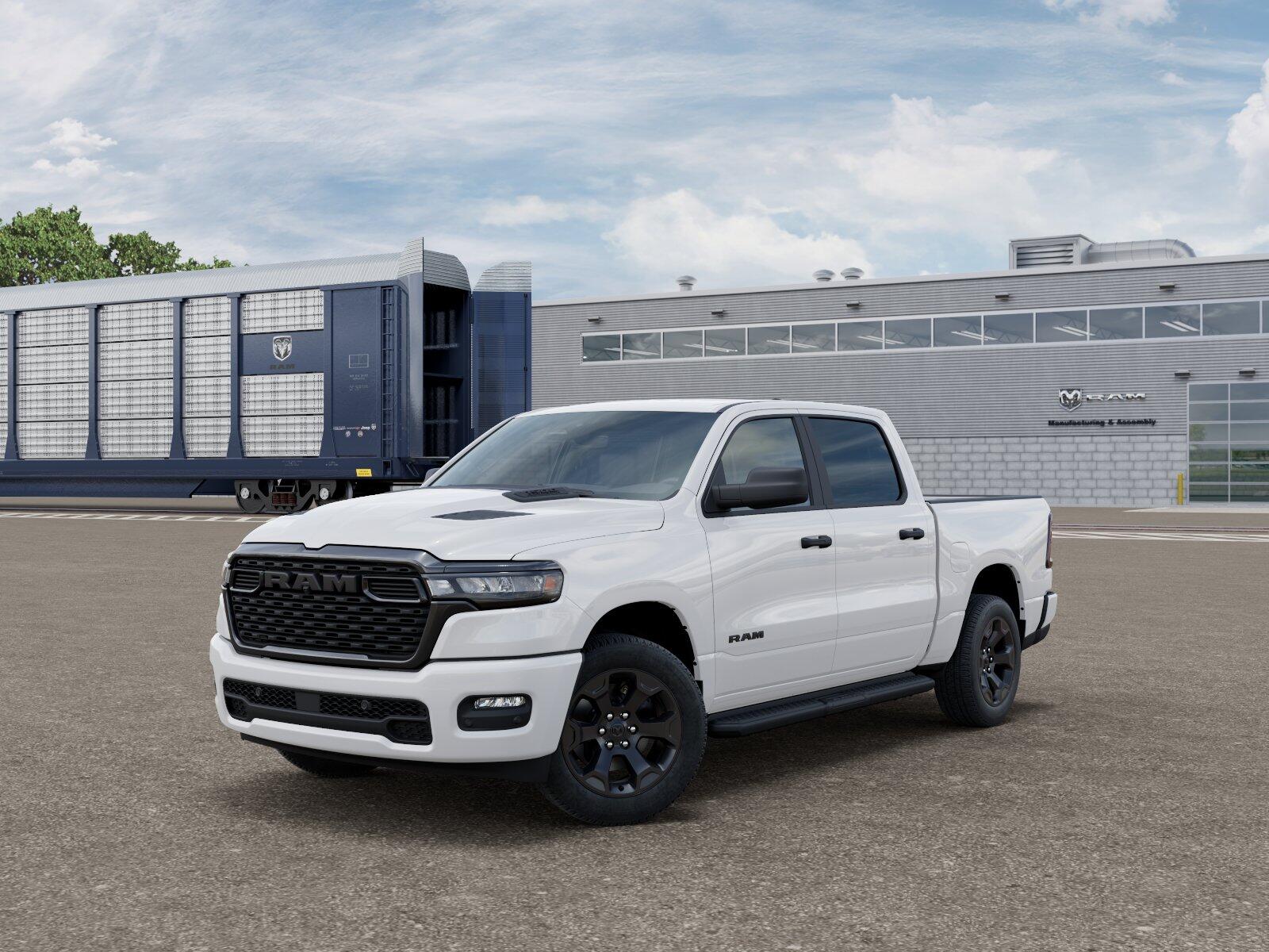 2027 RAM 1500 1500 Express Crew Cab 4x4 5'7' Box