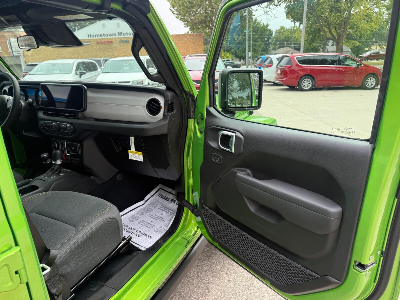 2026 Jeep Gladiator Willys - Photo 18