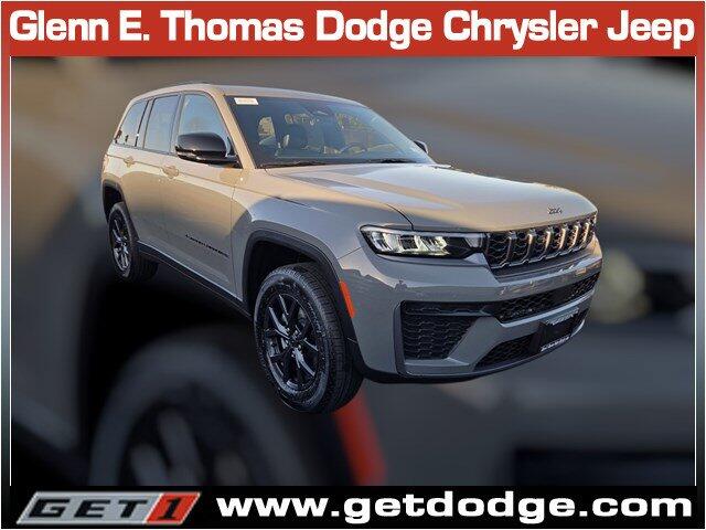 2027 Jeep Grand Cherokee Grand Cherokee Laredo Altitude 4x2