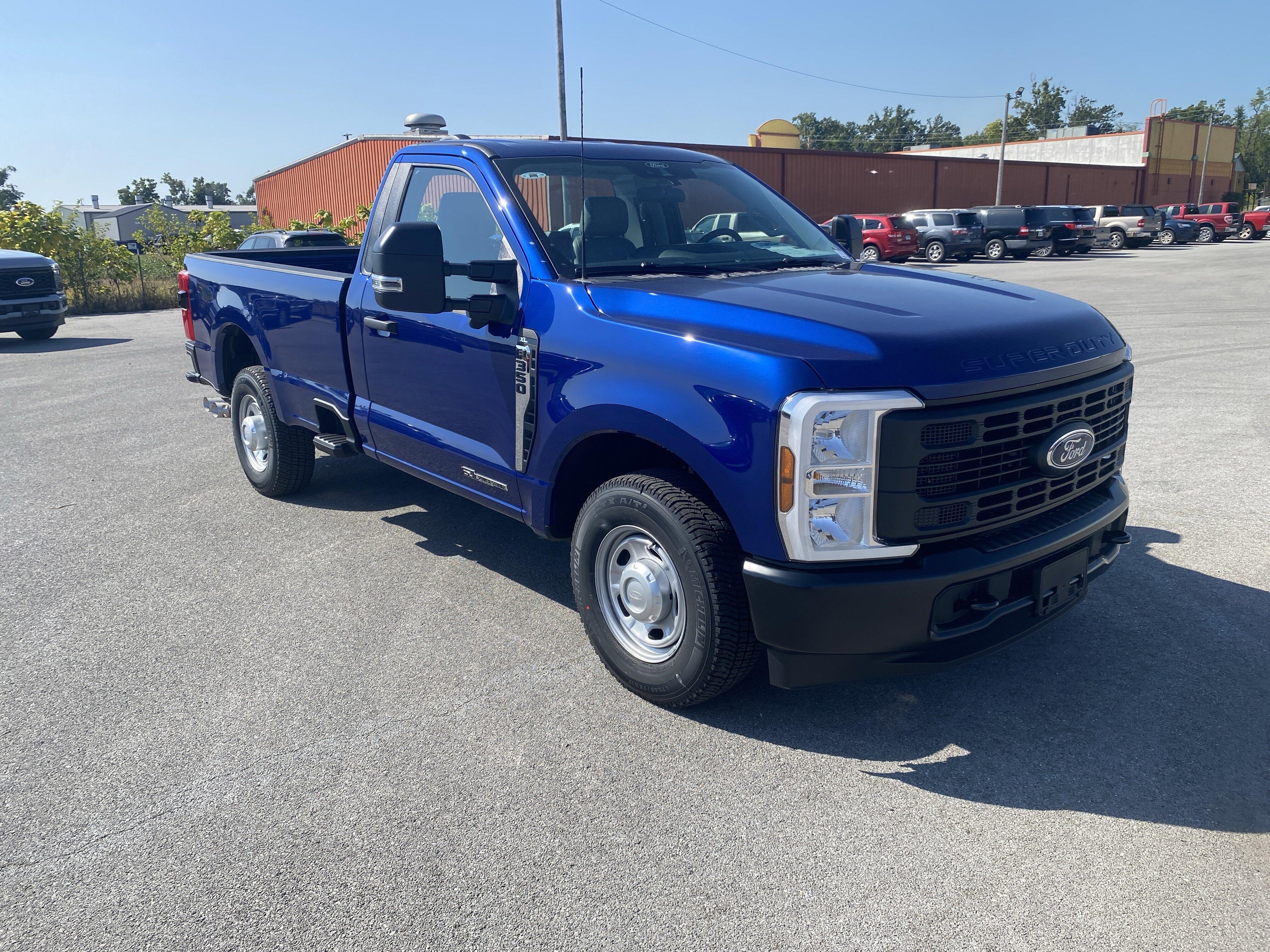 2026 Ford Super Duty F-350 SRW XL