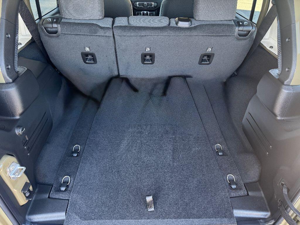 2026 Jeep Wrangler 4-Door Willys - Photo 14