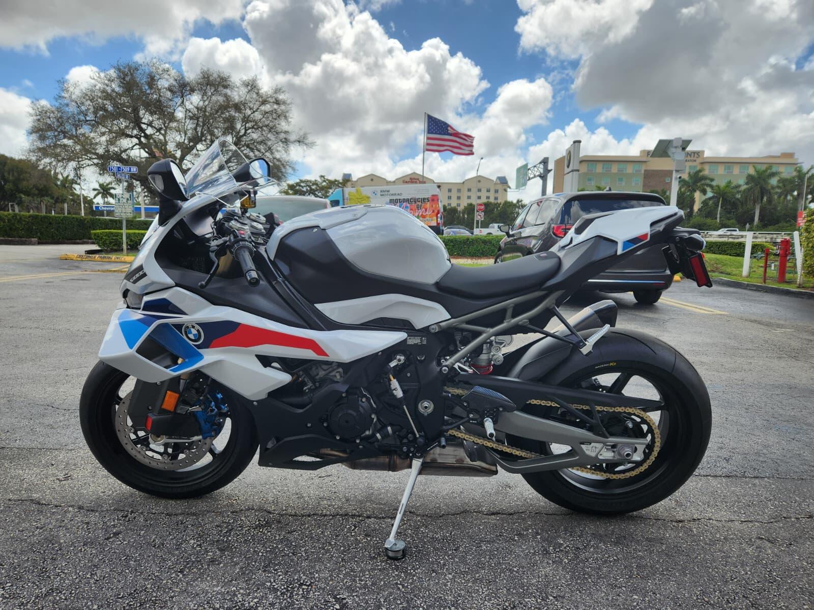 2026 BMW S 1000 RR