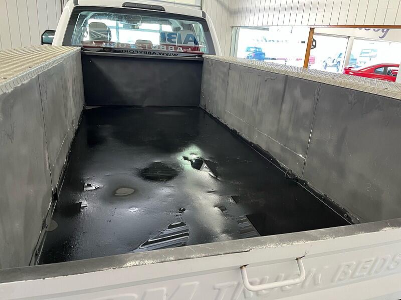 2019 Ford F-350 Super Duty Chassis Cab XL - Photo 12