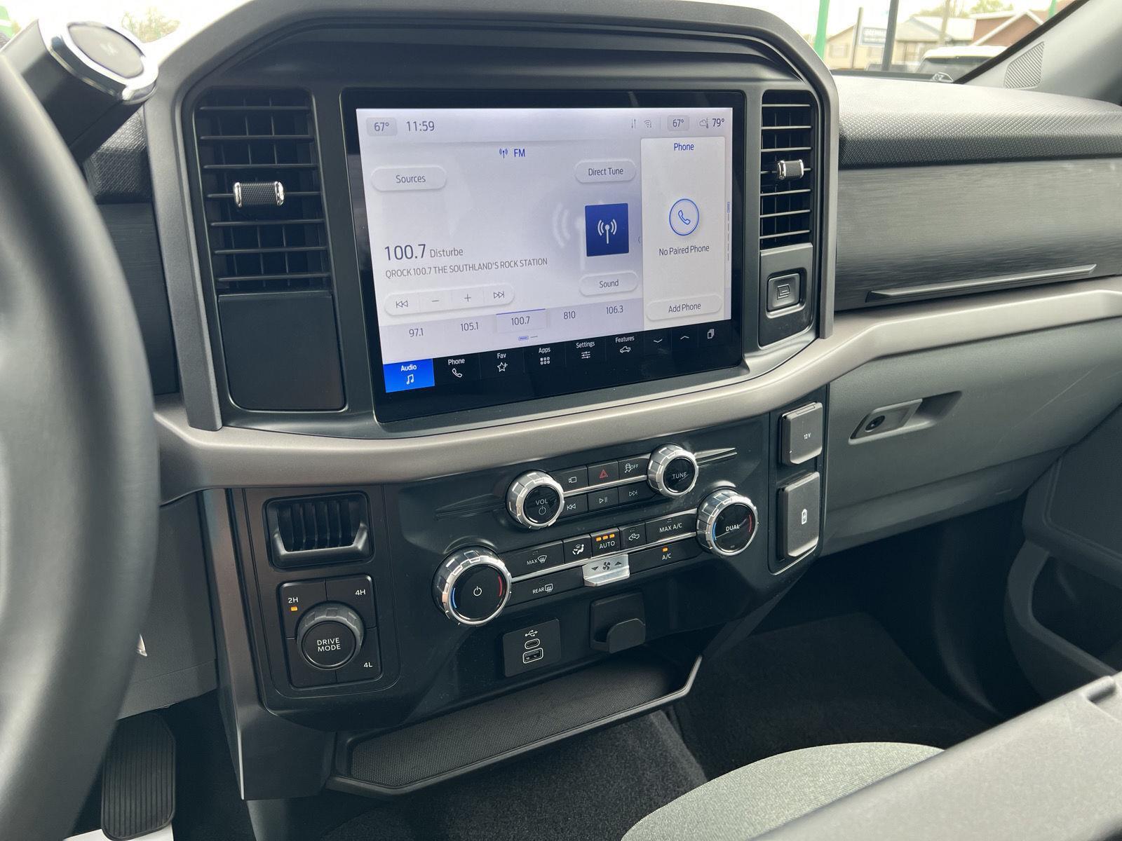 2025 Ford F-150 XLT - Photo 25